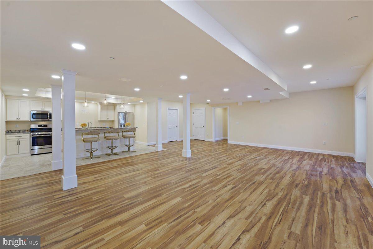 SPRINGTON CHASE - Residential