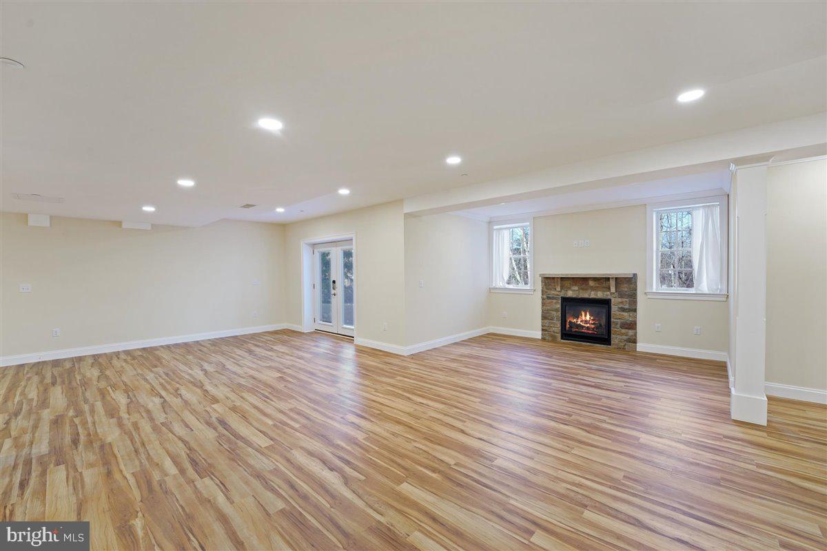 SPRINGTON CHASE - Residential