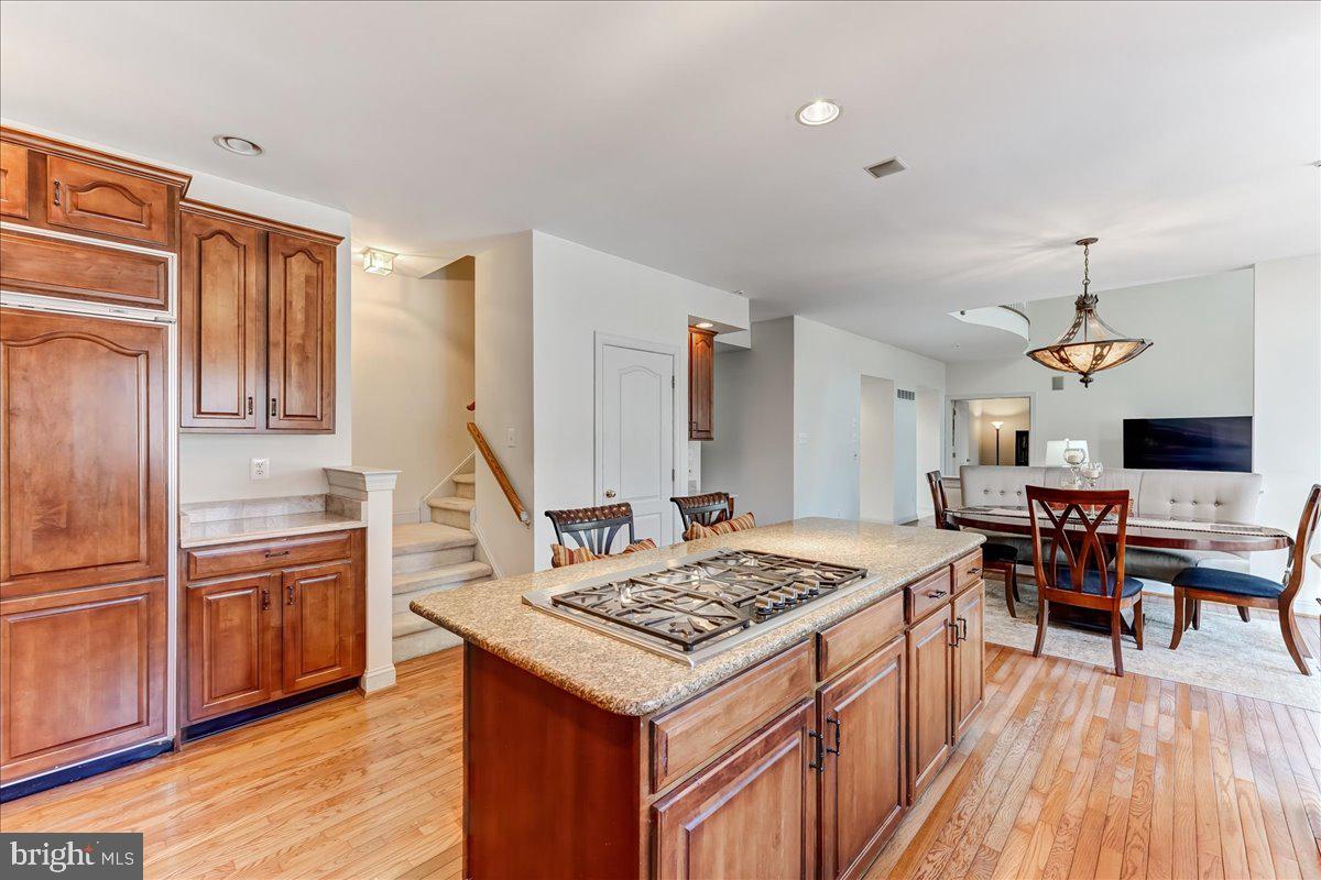 SPRINGTON CHASE - Residential