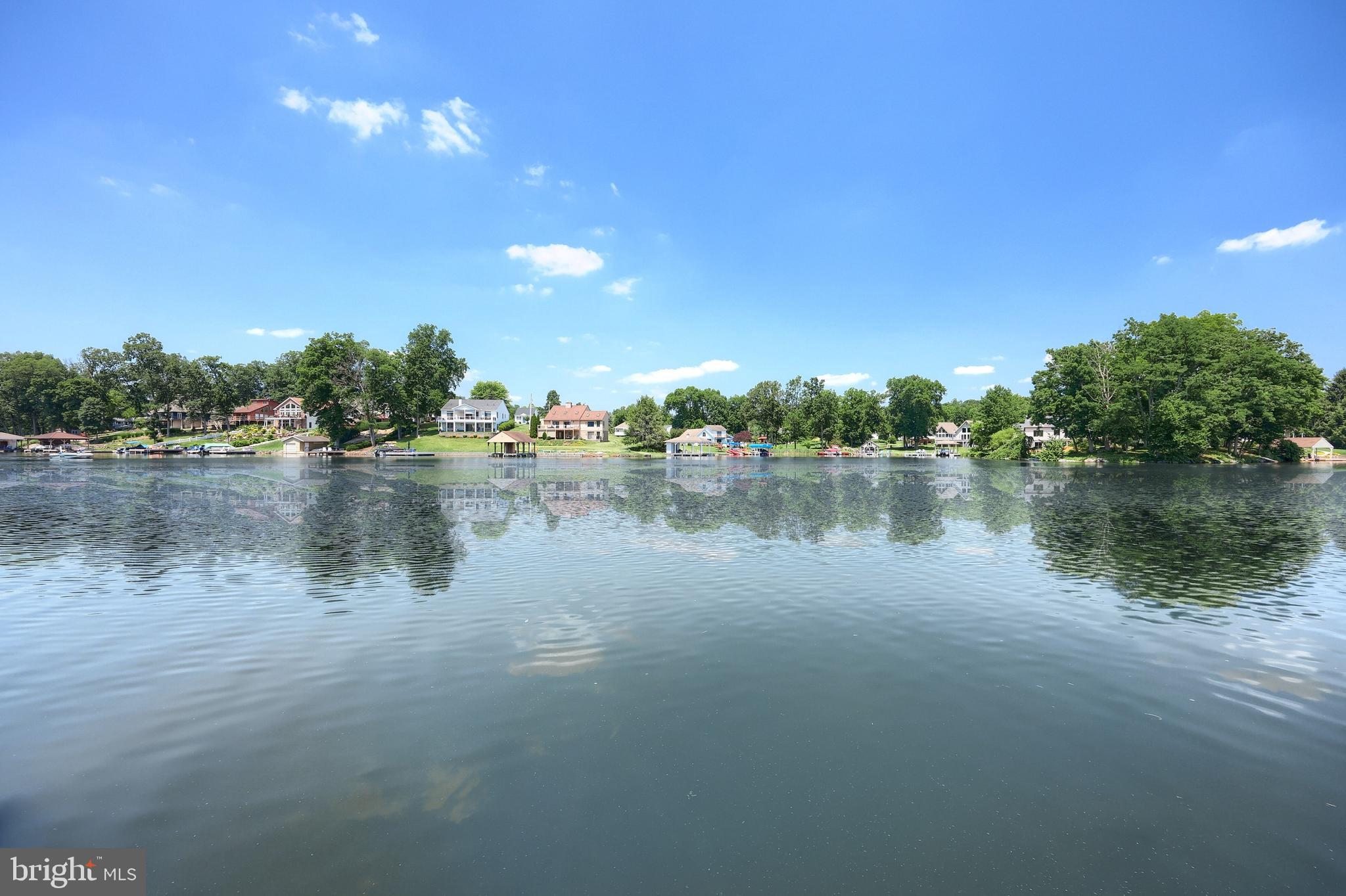 LAKE MEADE - Residential