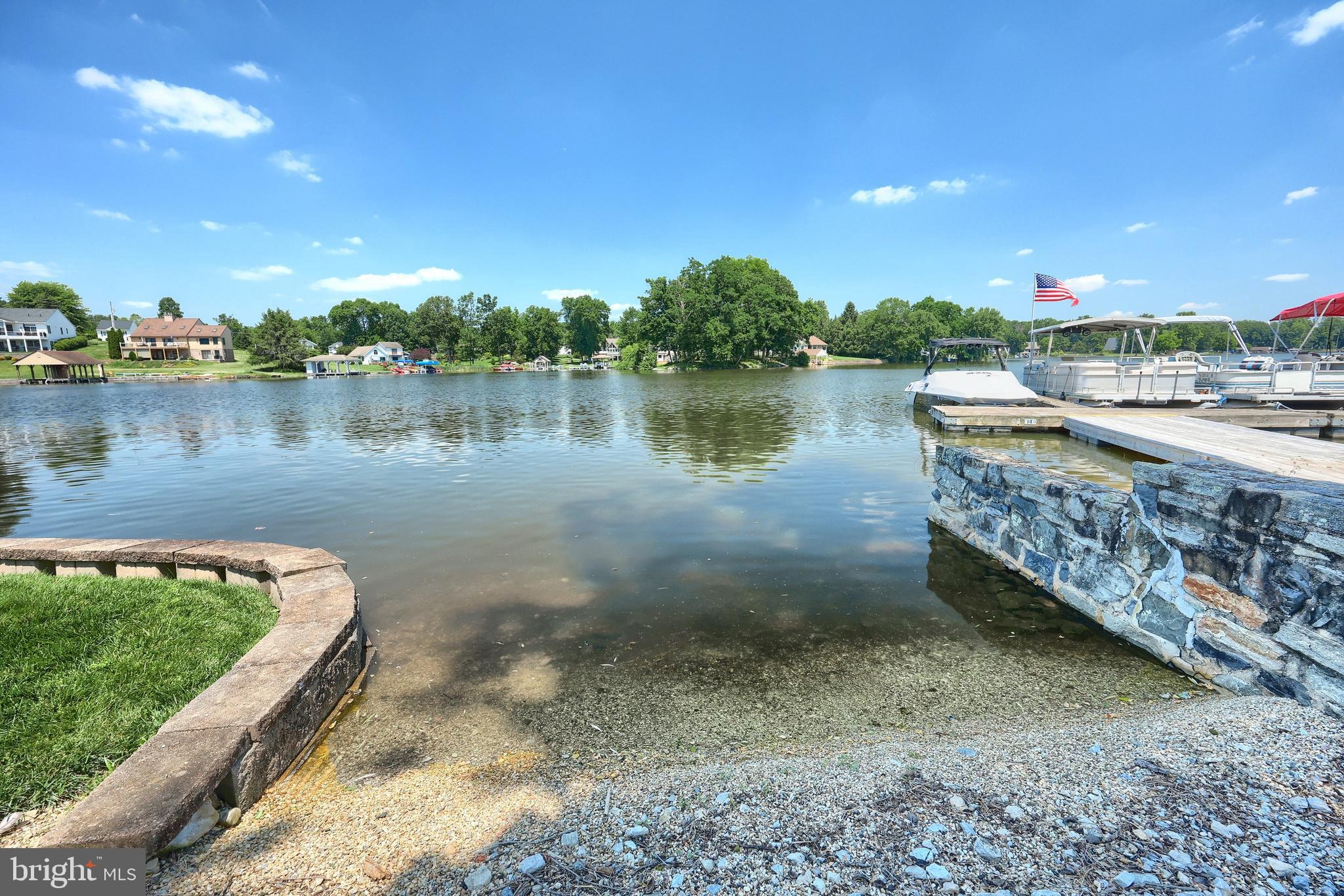 LAKE MEADE - Residential