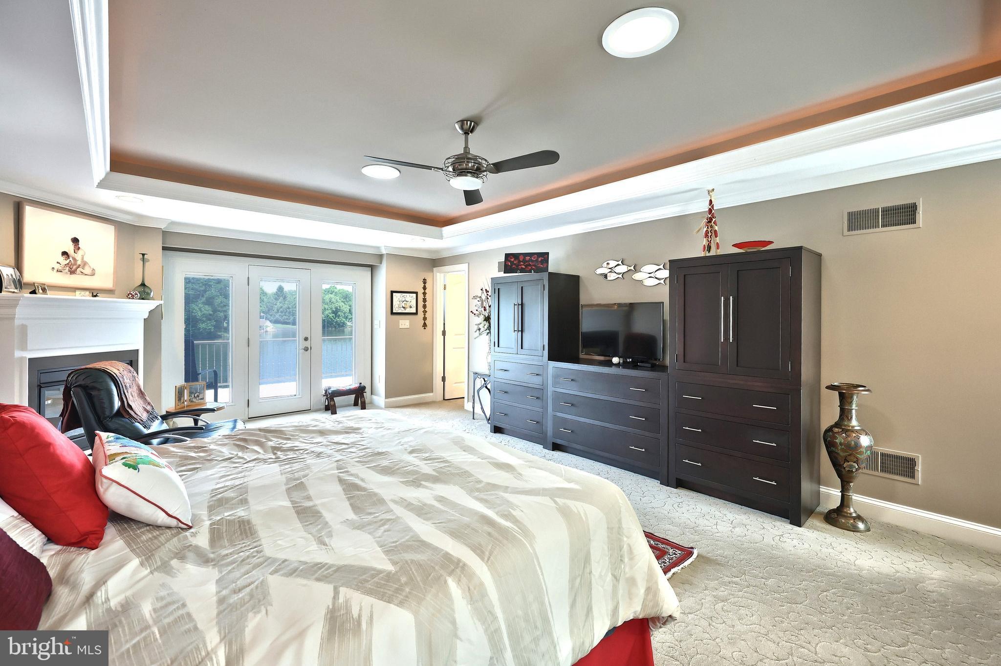 LAKE MEADE - Residential