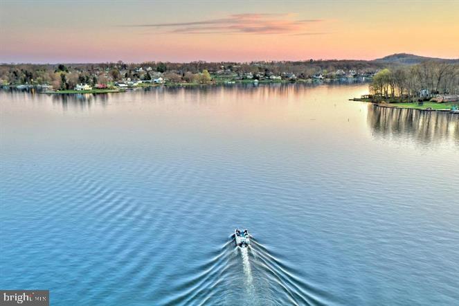 LAKE MEADE - Residential