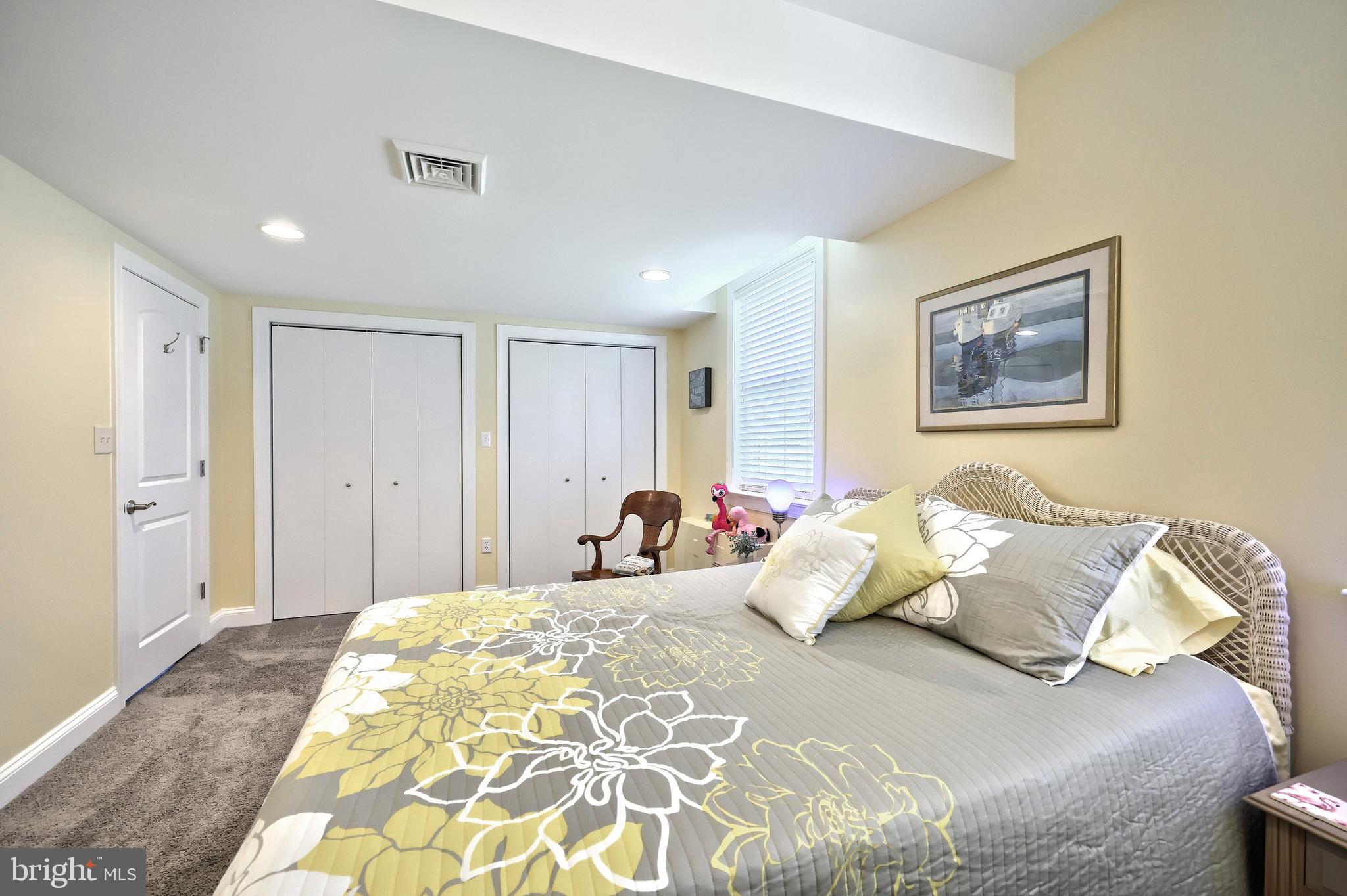 LAKE MEADE - Residential