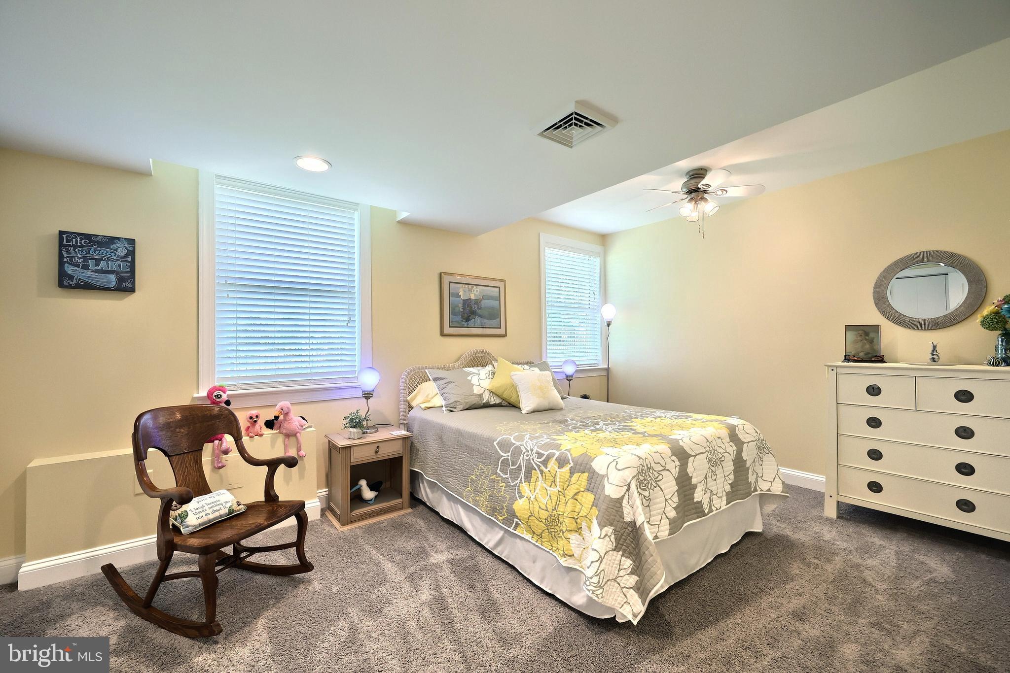 LAKE MEADE - Residential