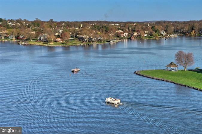 LAKE MEADE - Residential