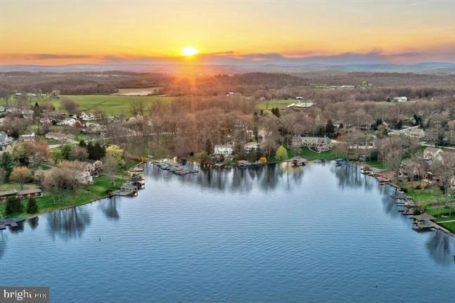 LAKE MEADE - Residential
