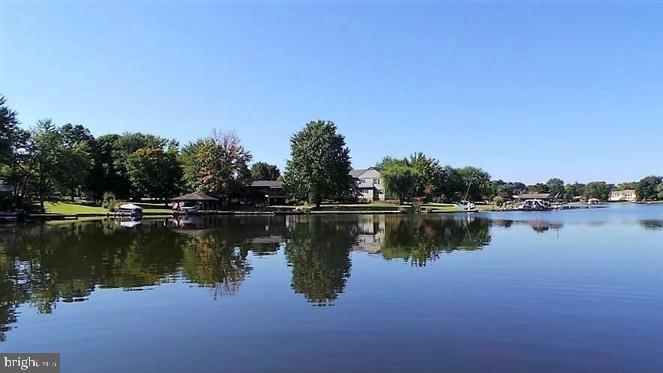 LAKE MEADE - Residential