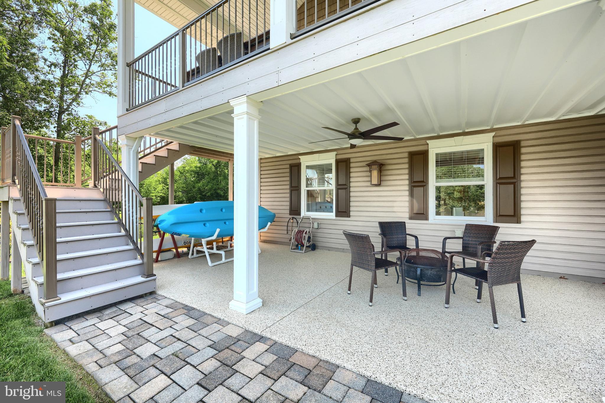 LAKE MEADE - Residential