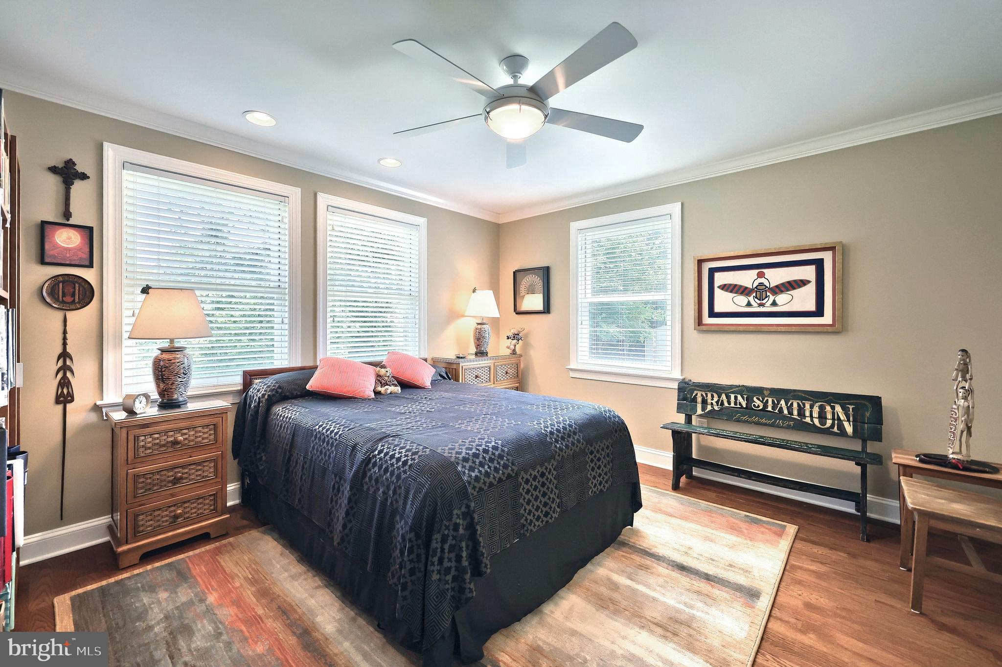 LAKE MEADE - Residential