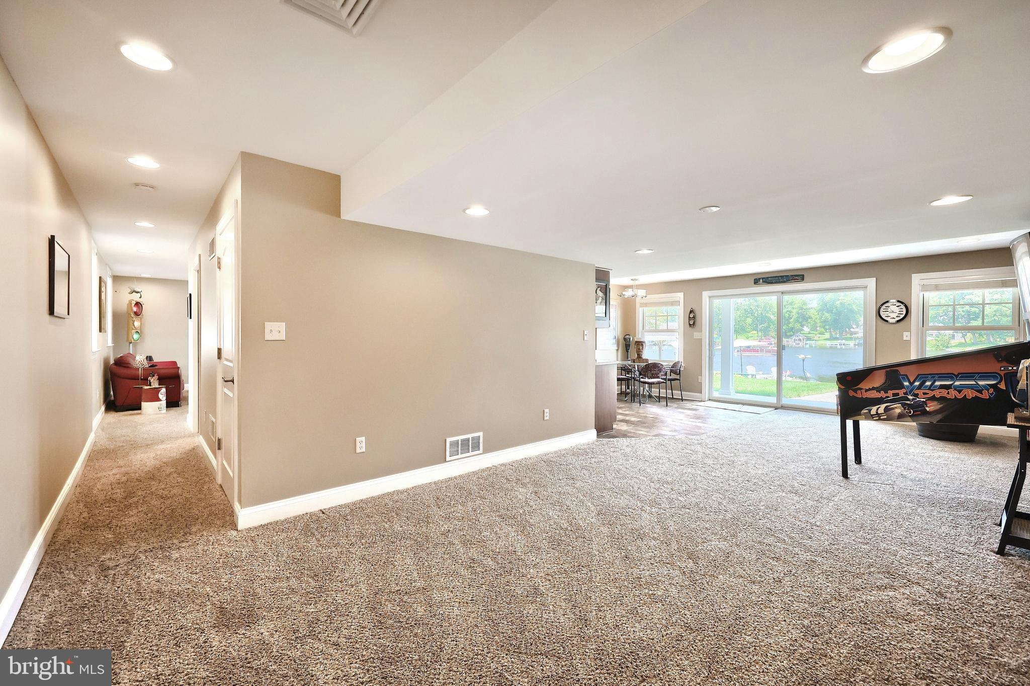 LAKE MEADE - Residential