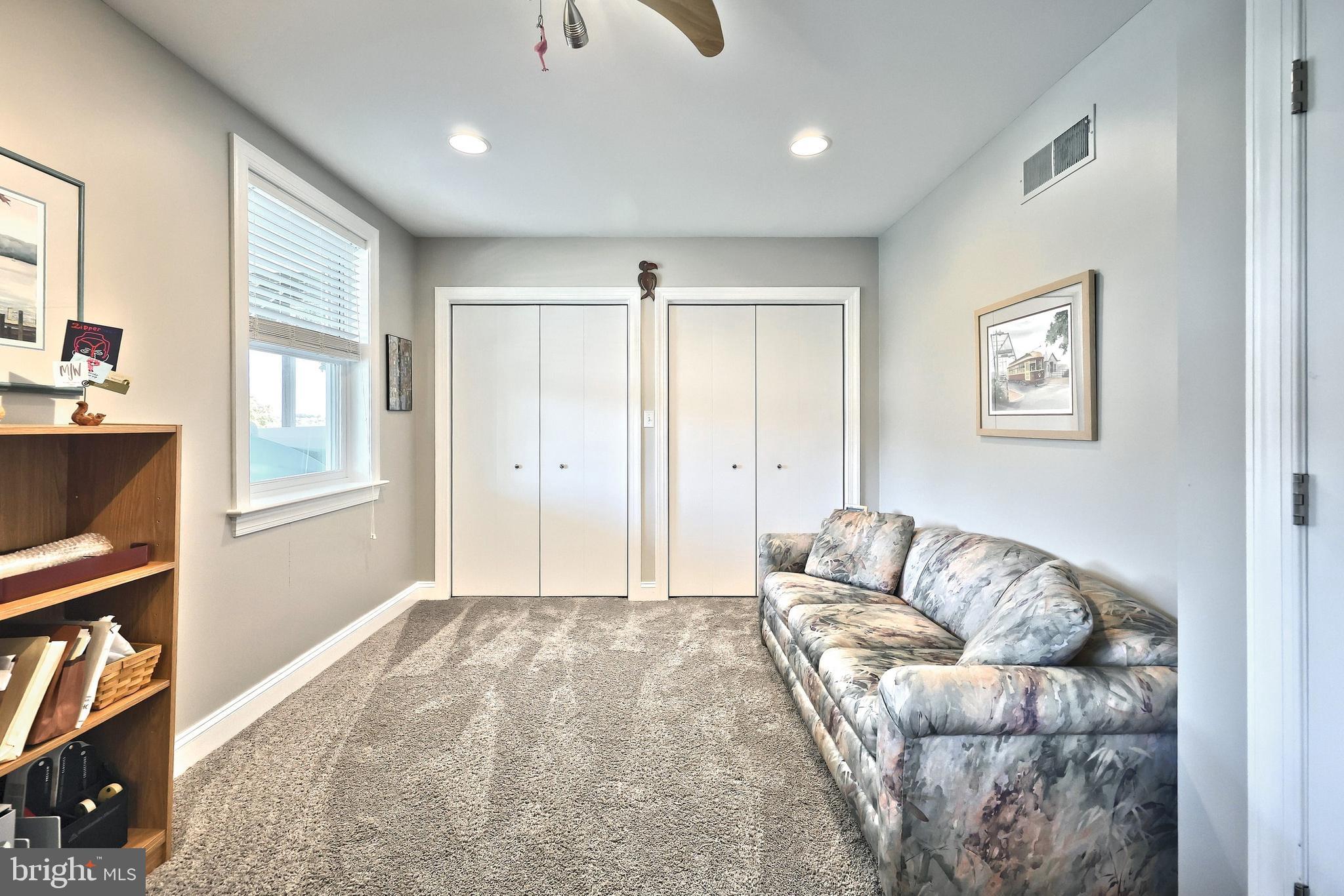 LAKE MEADE - Residential