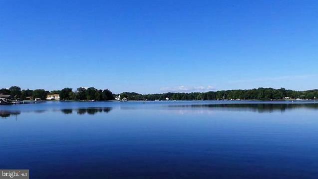 LAKE MEADE - Residential
