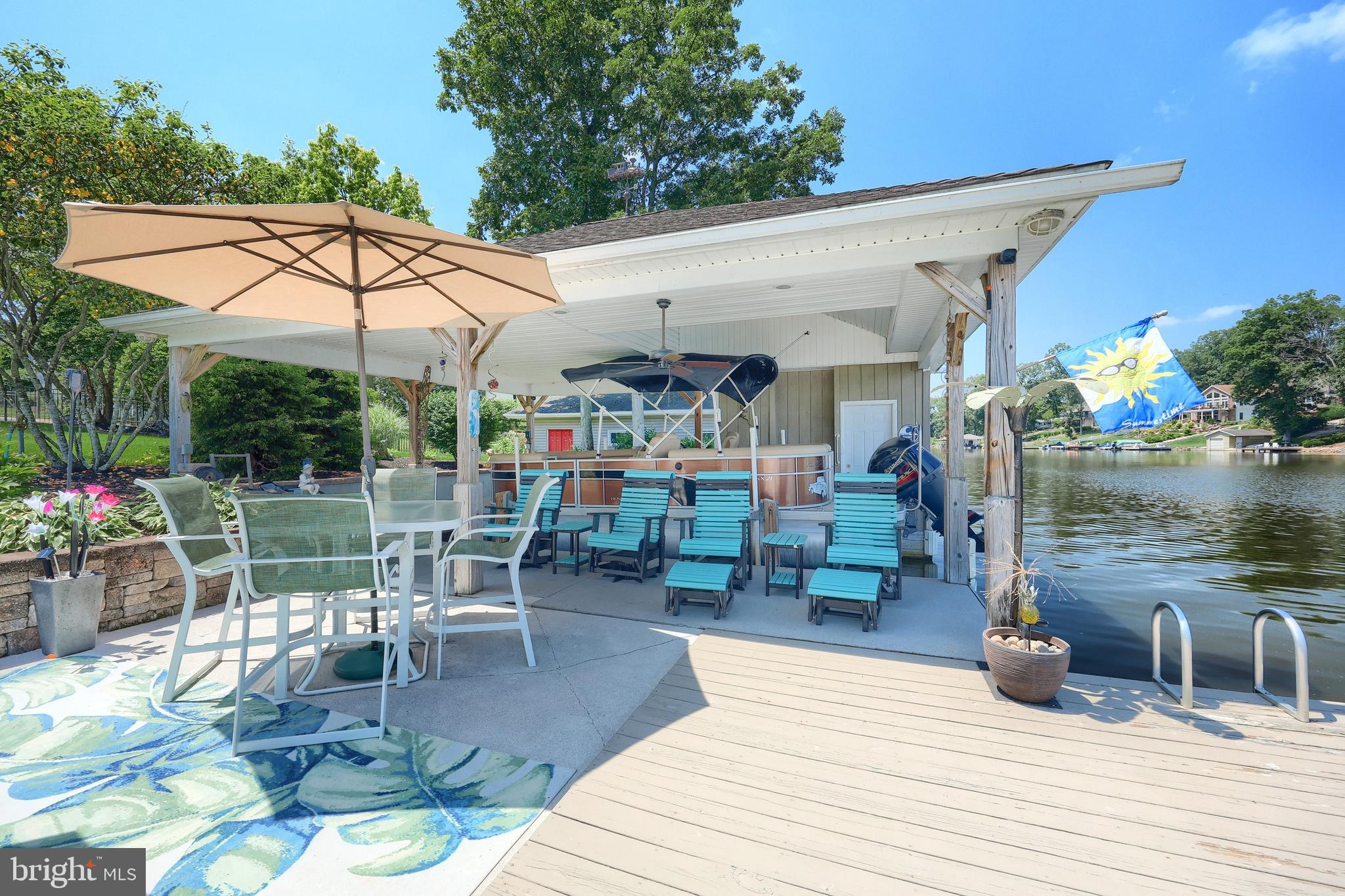 LAKE MEADE - Residential