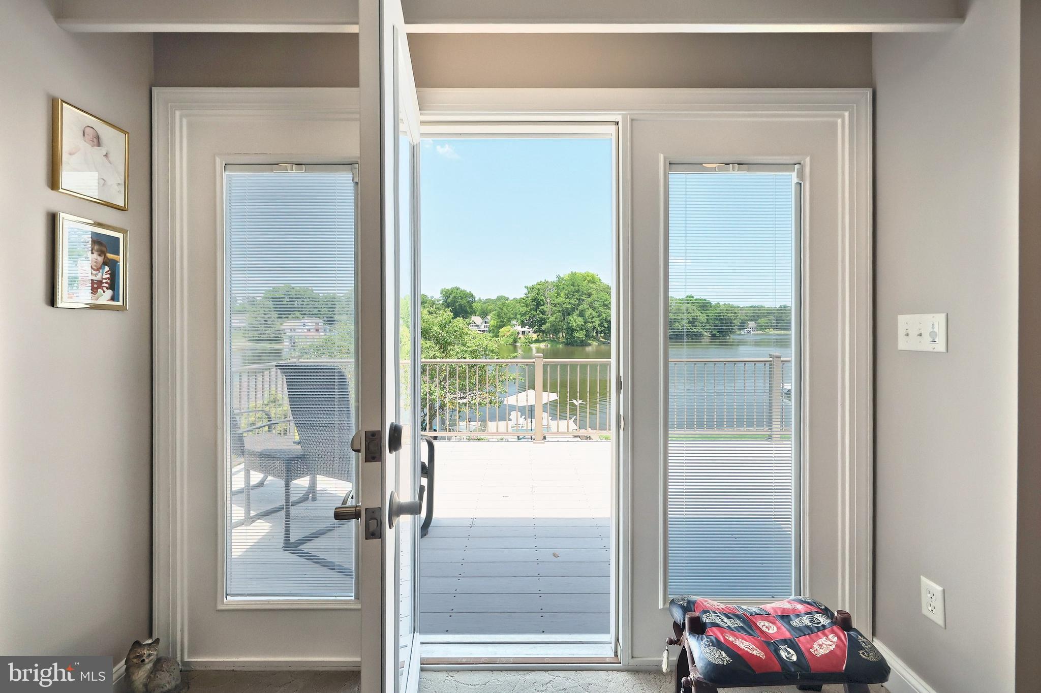 LAKE MEADE - Residential