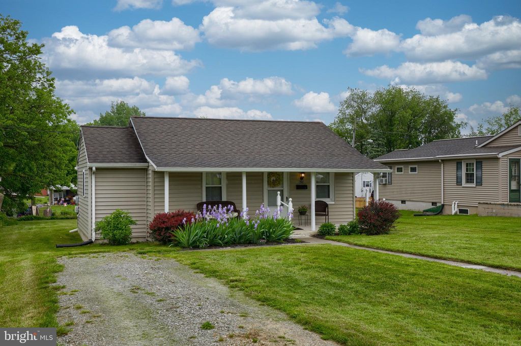 Photo of 625 S 10th Street, Columbia, PA 17512 (MLS # PALA2051098)