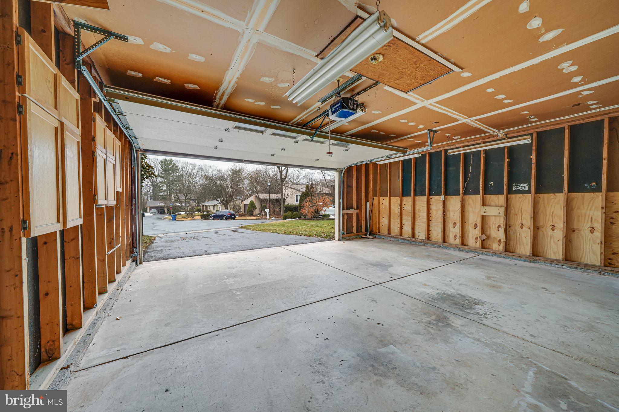 SUGARLAND RUN - Residential