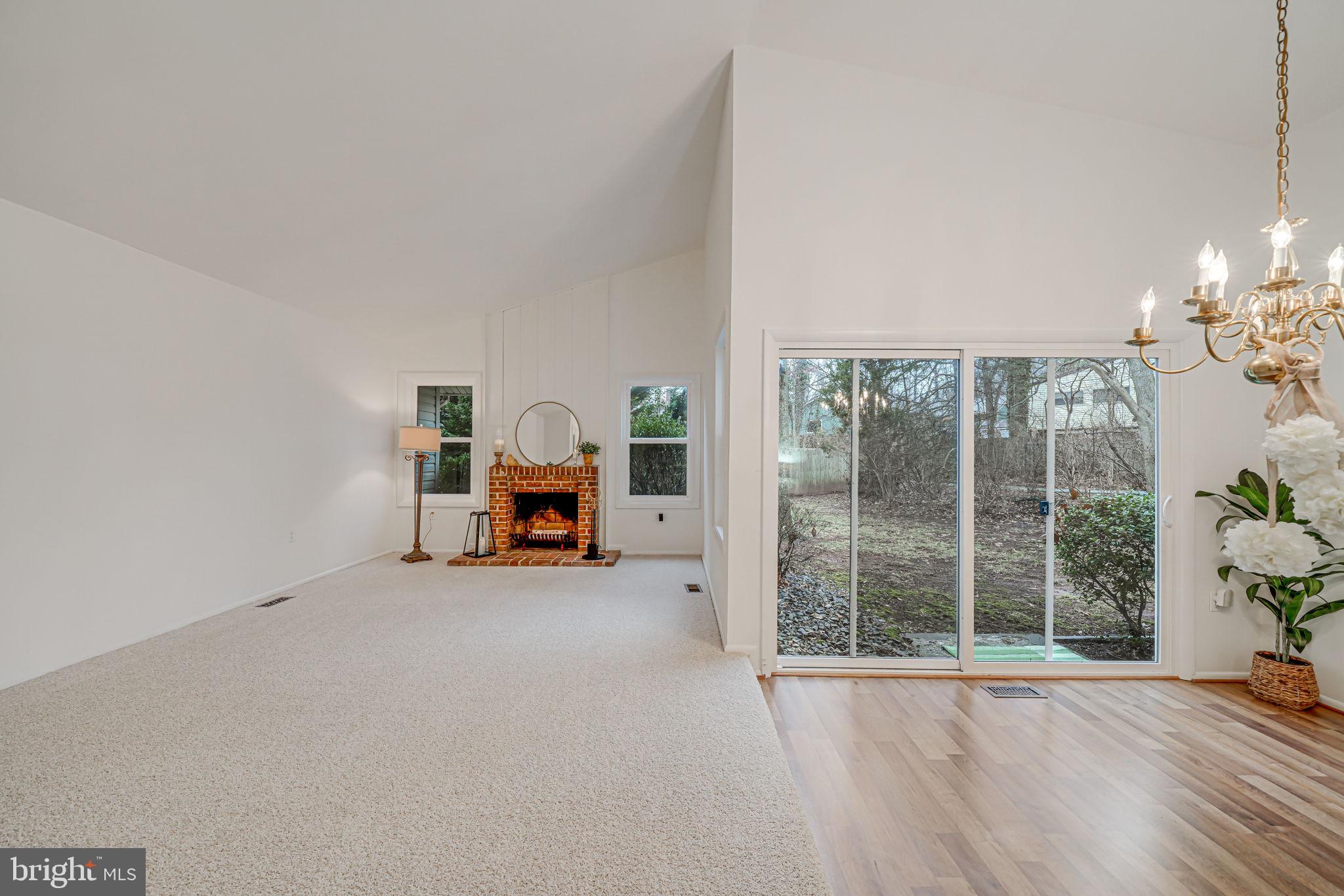 SUGARLAND RUN - Residential