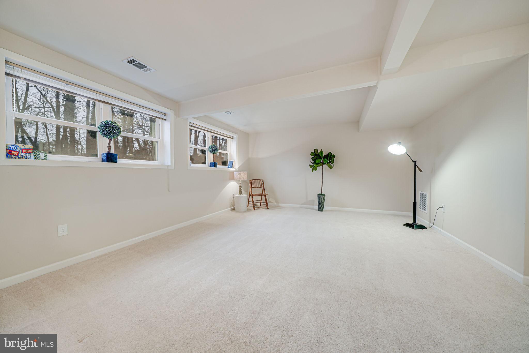 SUGARLAND RUN - Residential