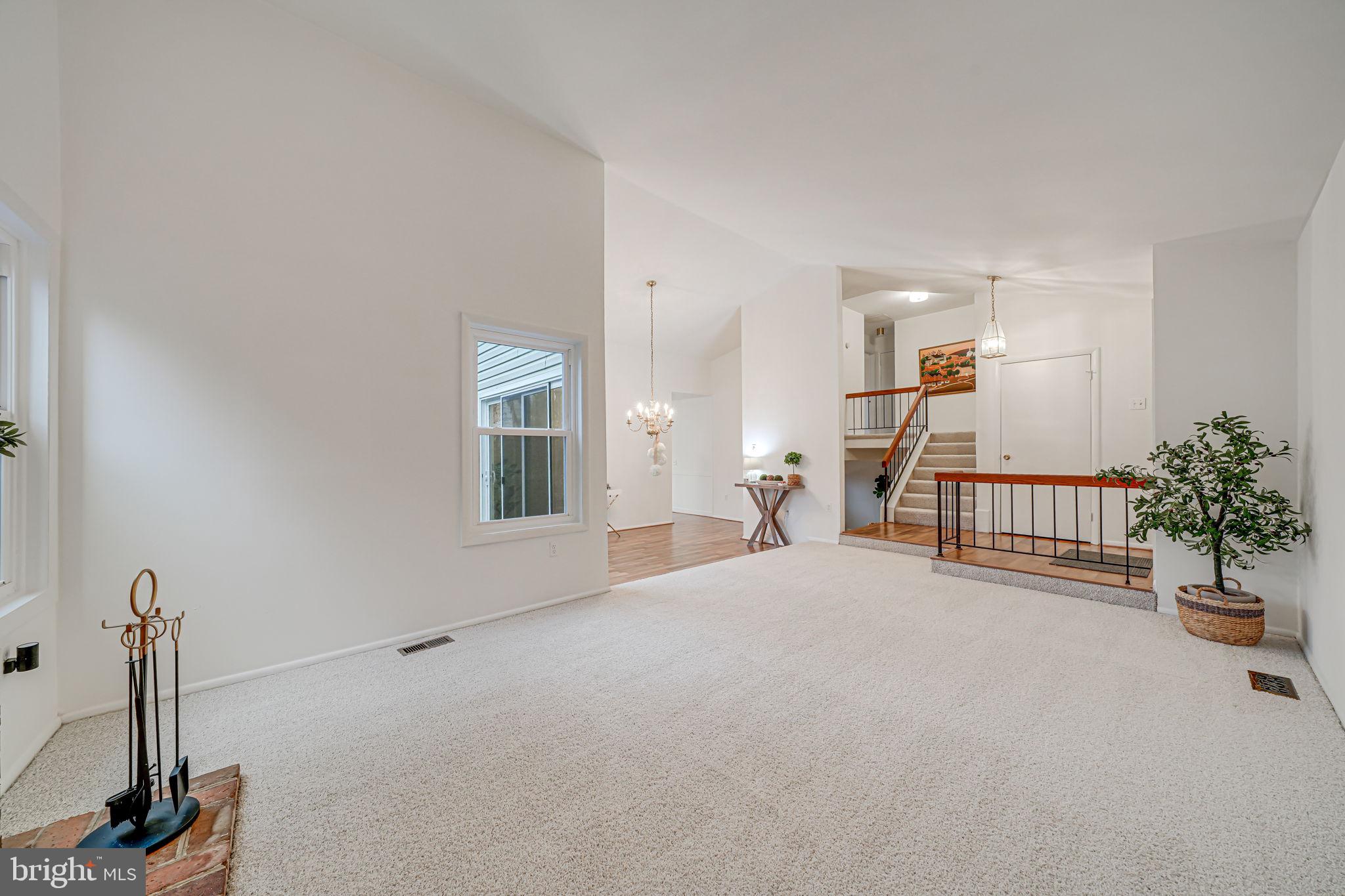 SUGARLAND RUN - Residential