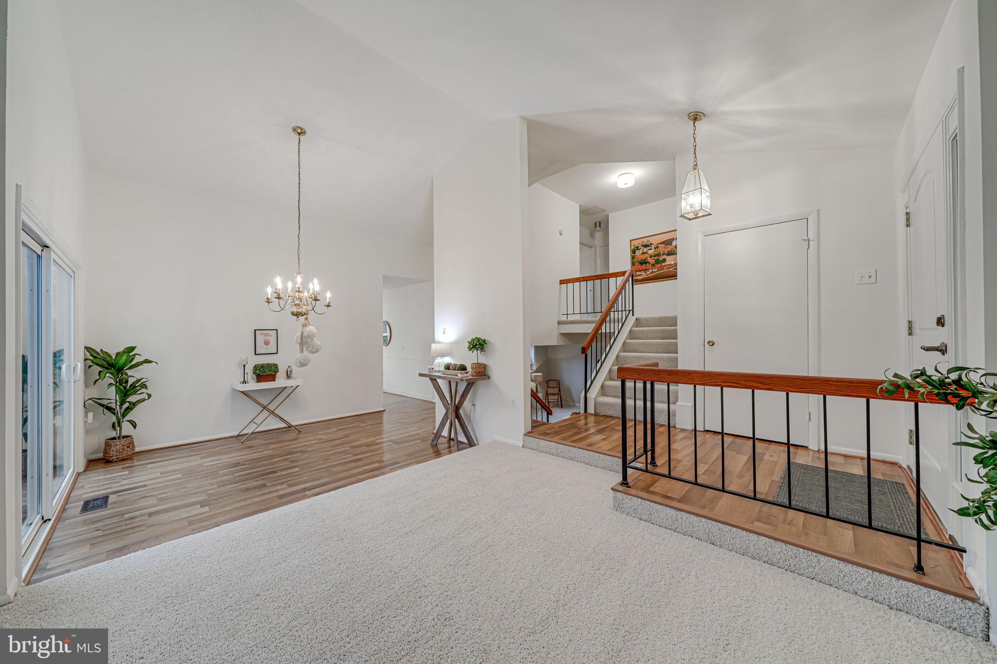 SUGARLAND RUN - Residential