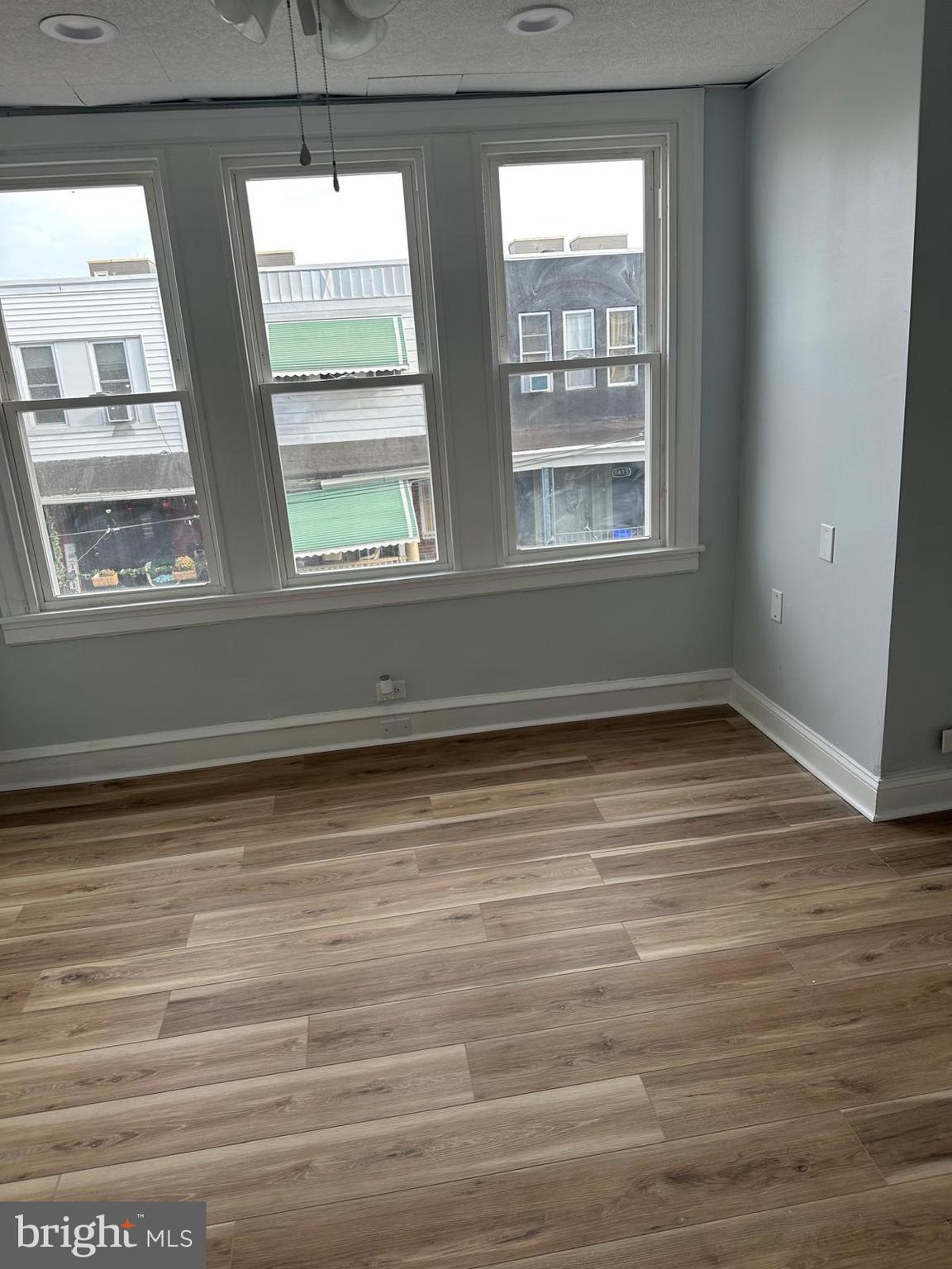 GRAYS FERRY - Residential