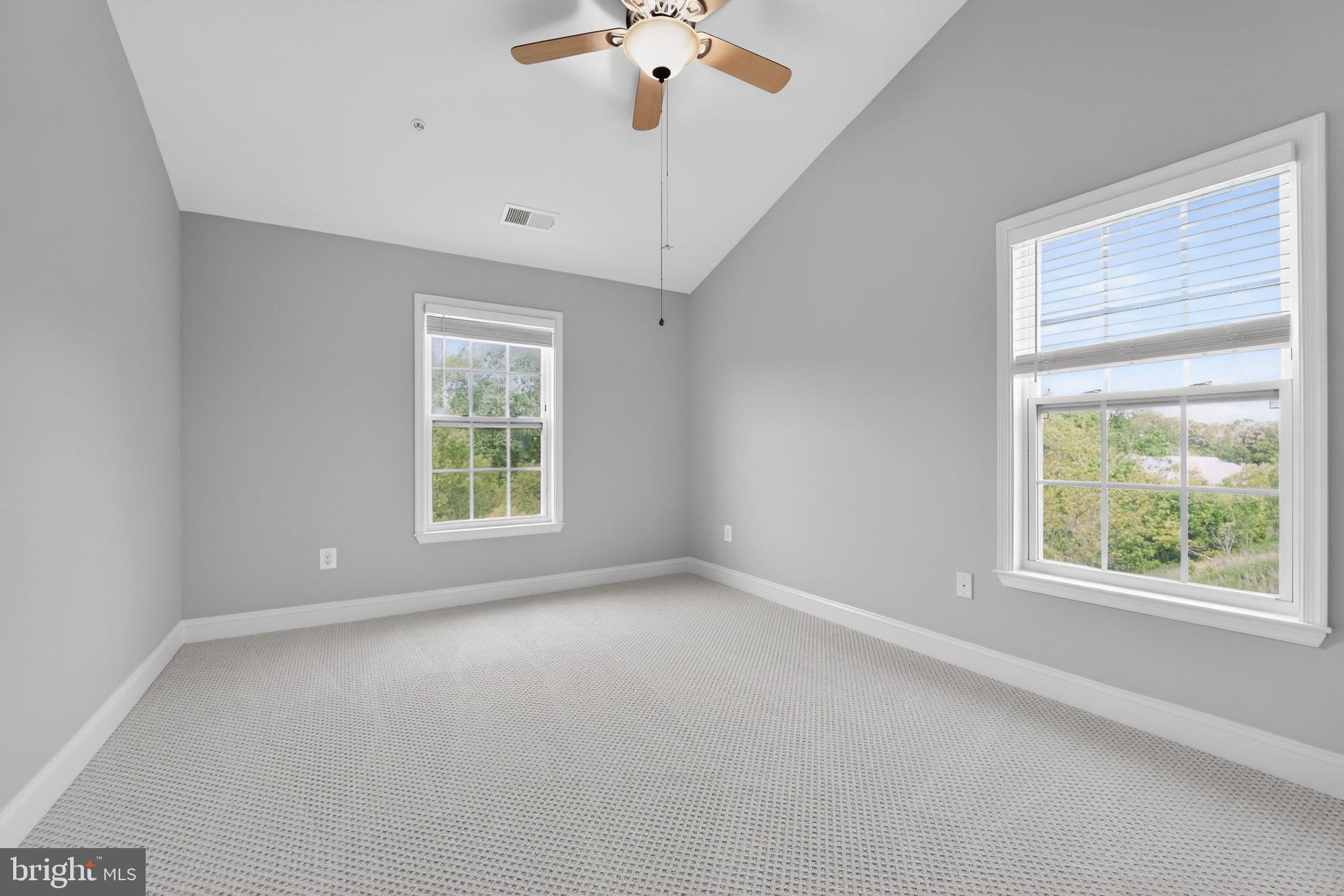 GATEWAY OVERLOOK - Residential