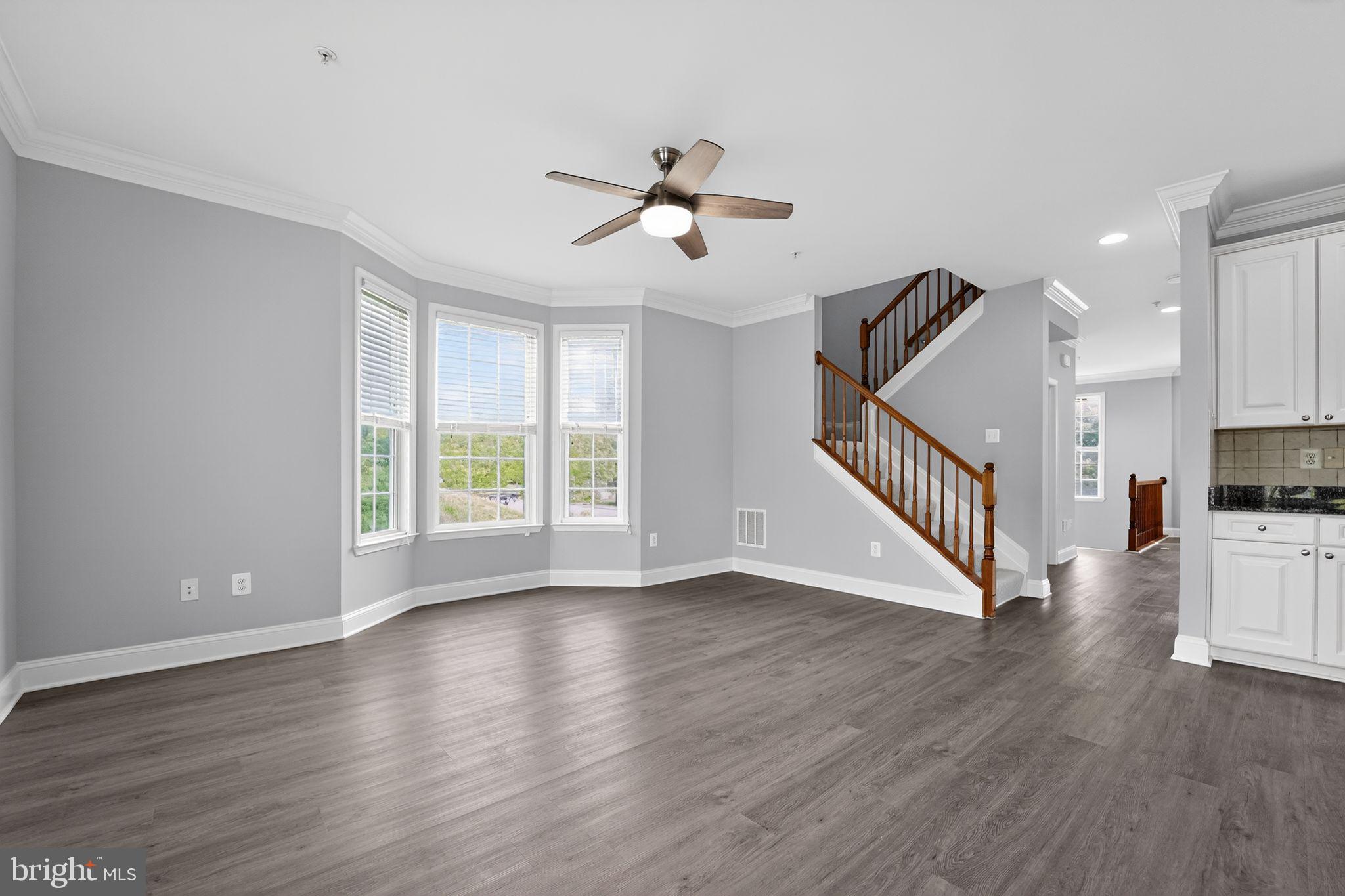 GATEWAY OVERLOOK - Residential