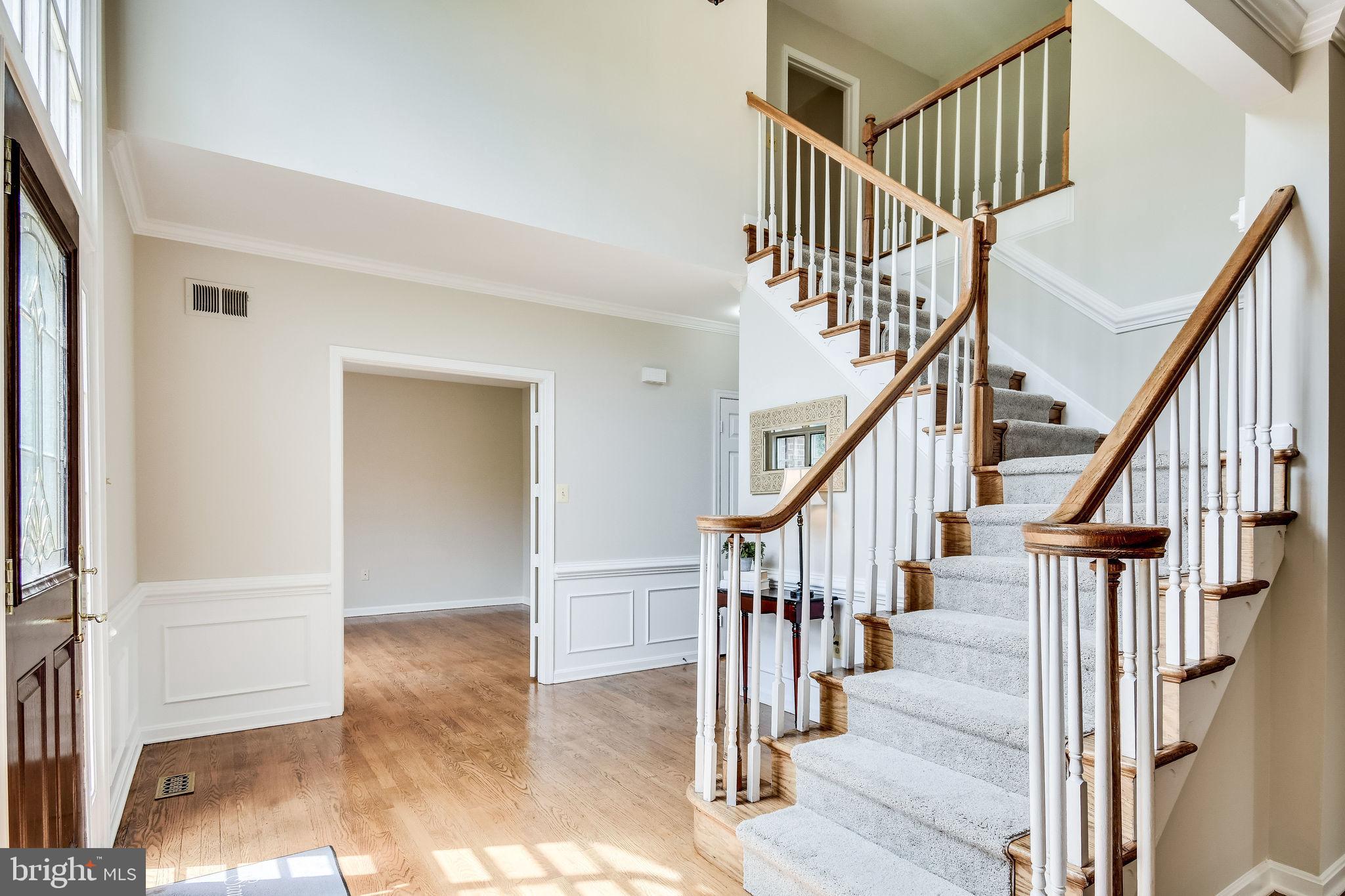 MYTERRA MANOR - Residential