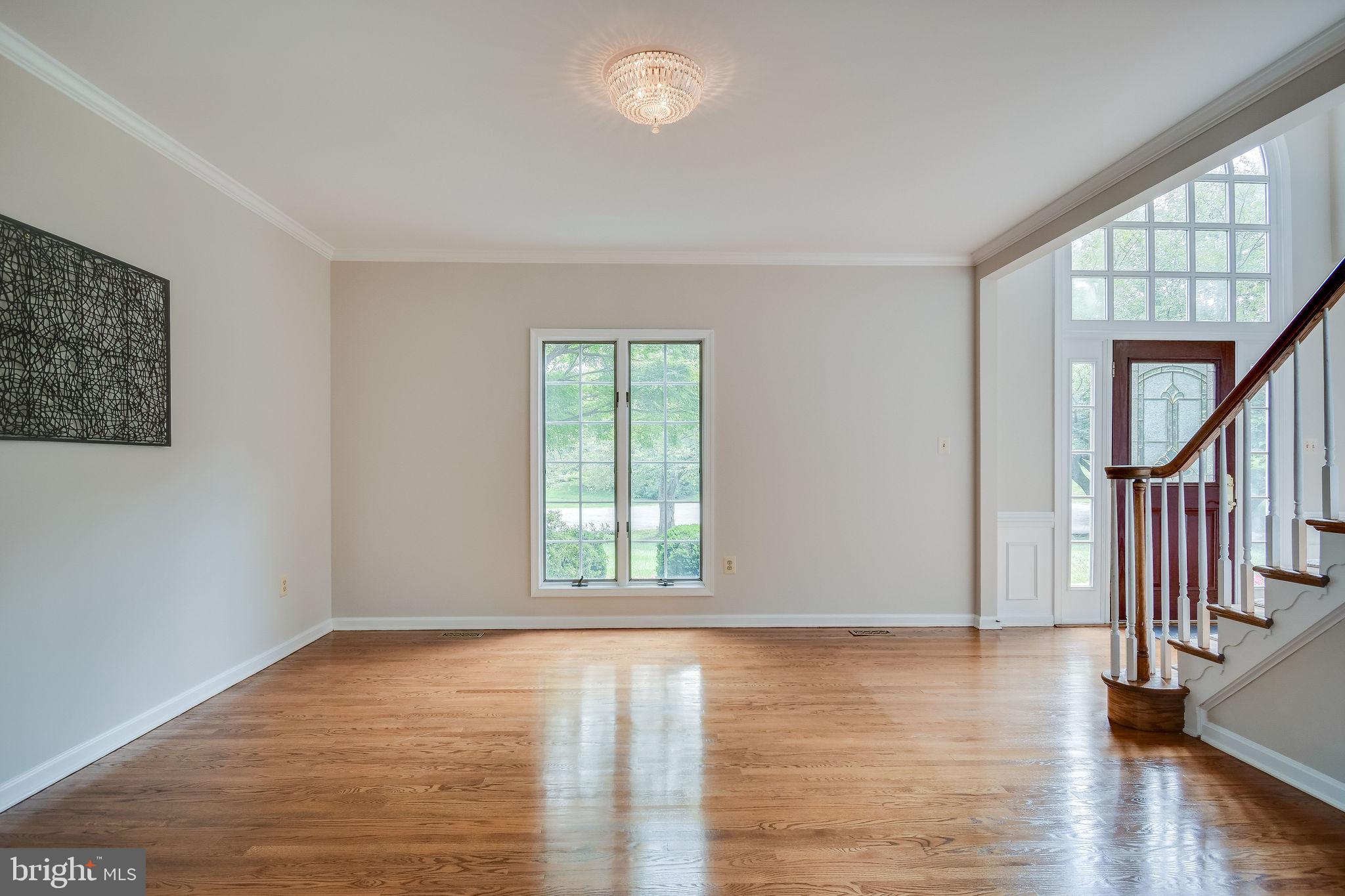 MYTERRA MANOR - Residential