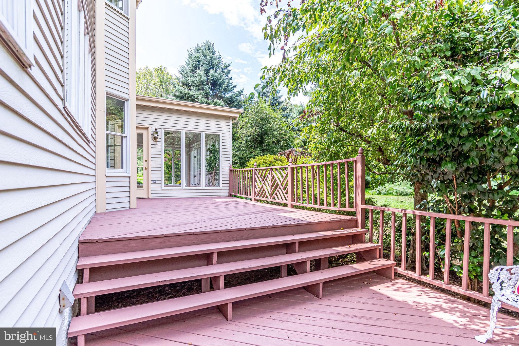 MYTERRA MANOR - Residential