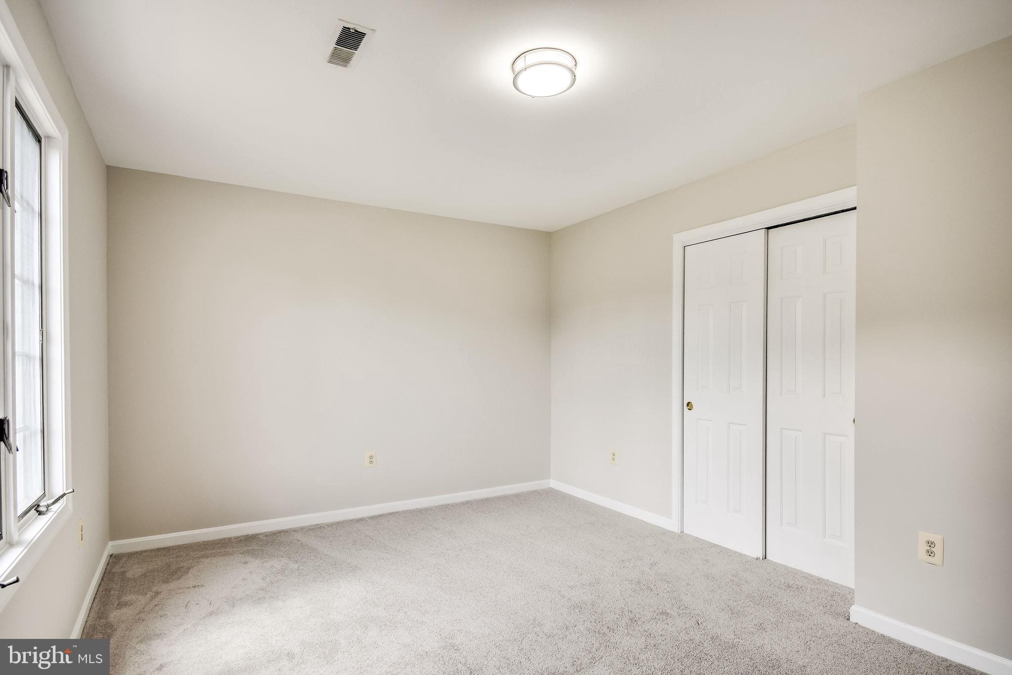 MYTERRA MANOR - Residential