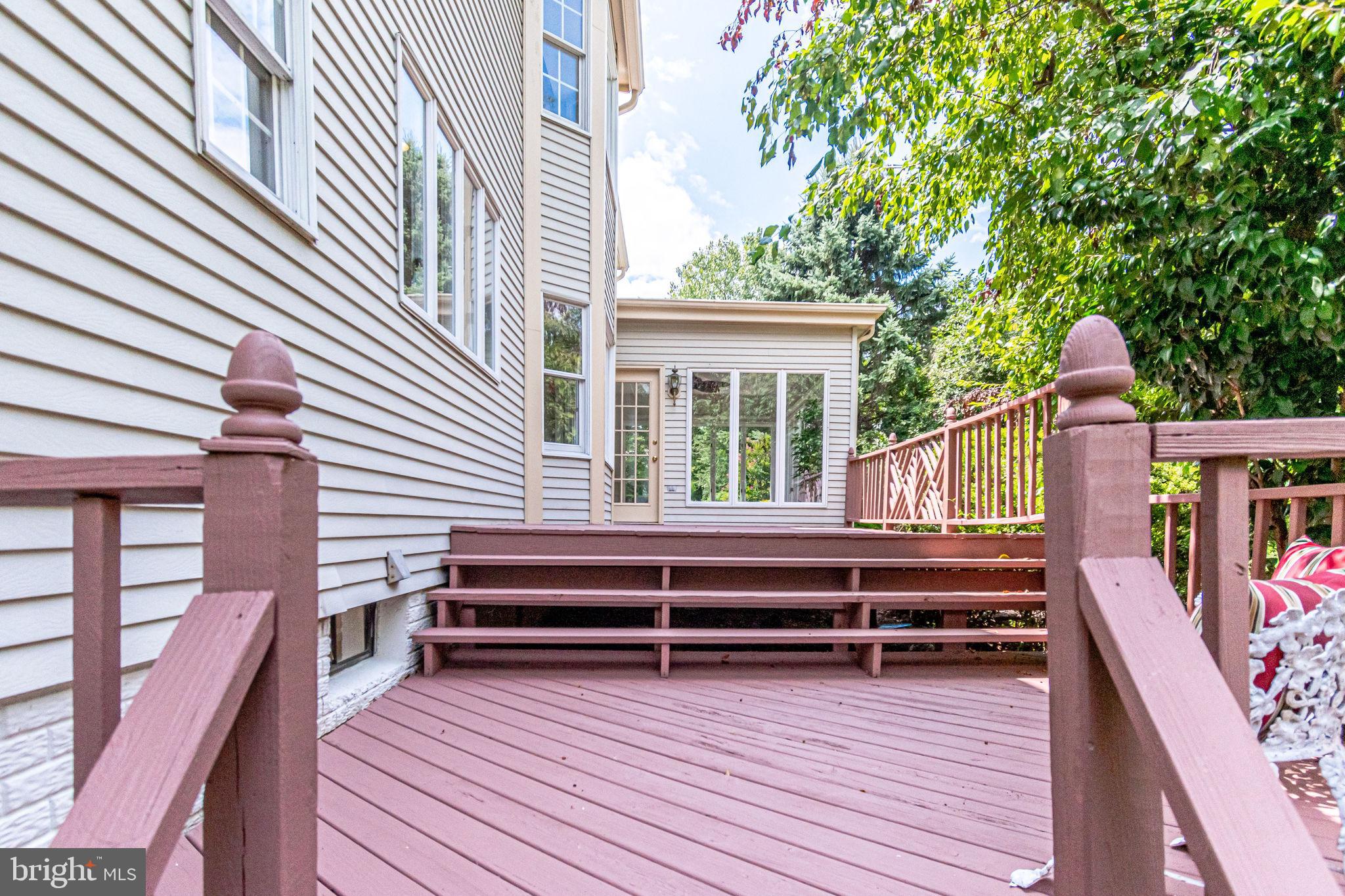 MYTERRA MANOR - Residential