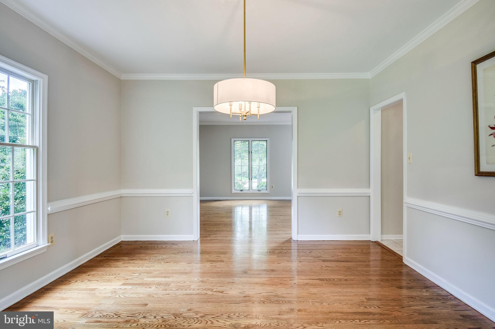 MYTERRA MANOR - Residential