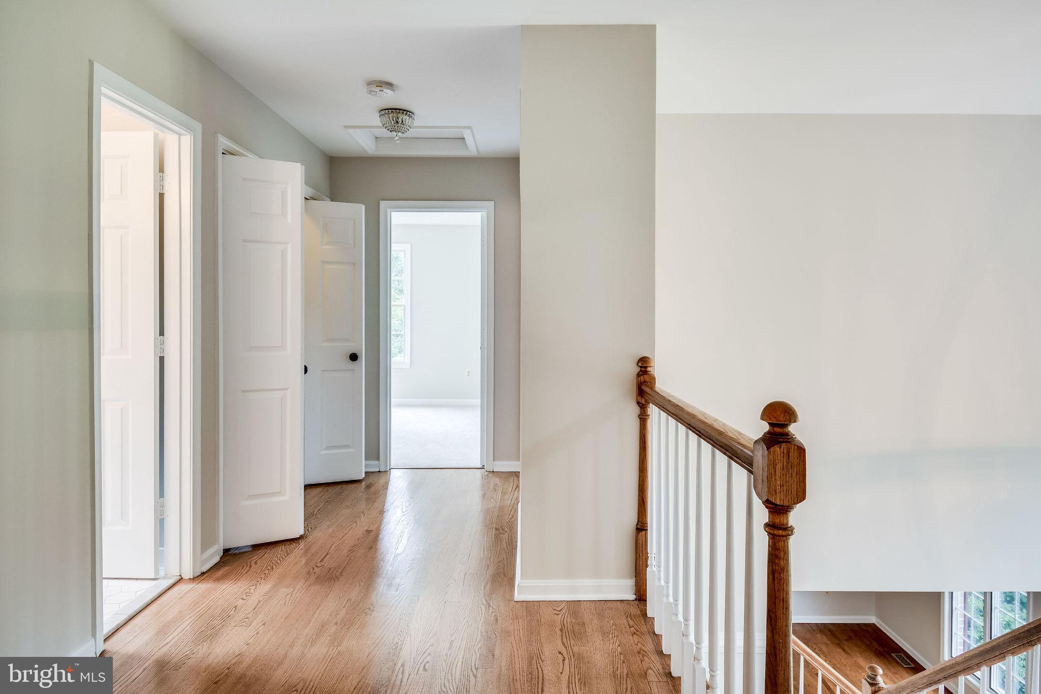 MYTERRA MANOR - Residential