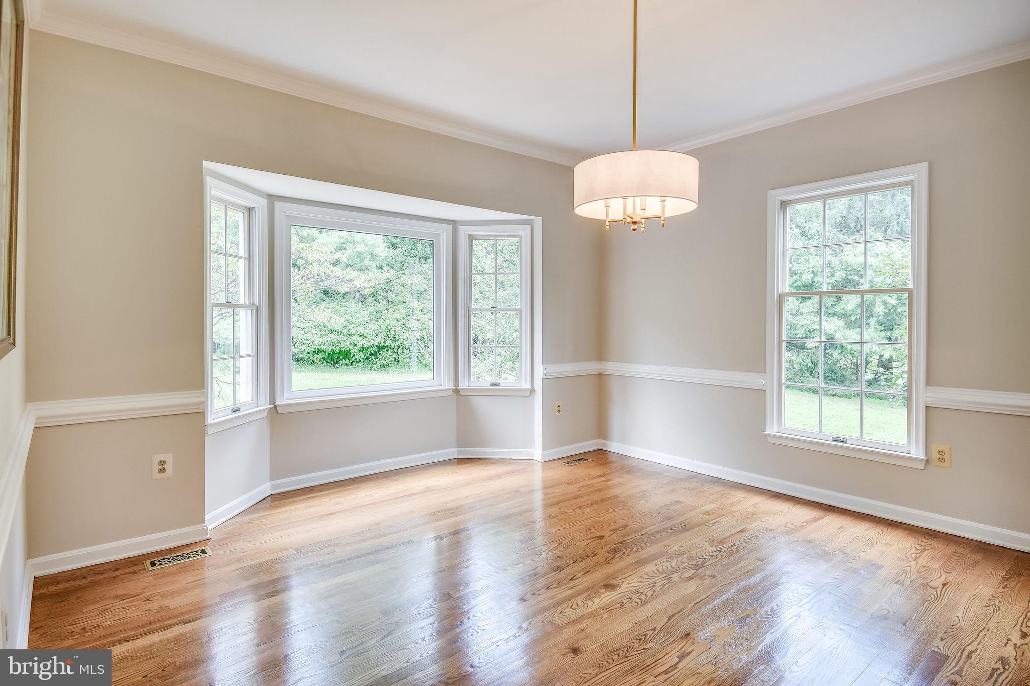 MYTERRA MANOR - Residential