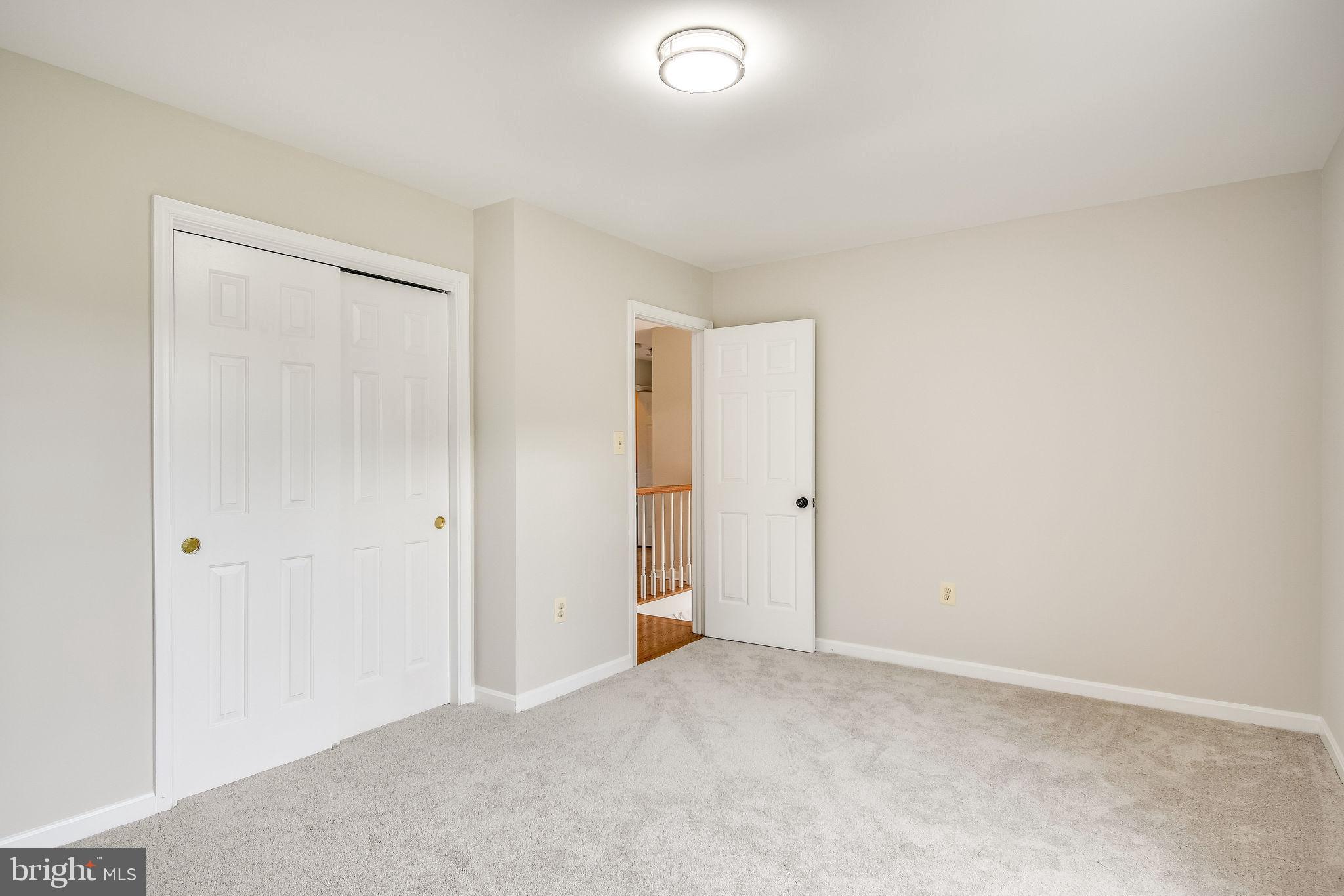 MYTERRA MANOR - Residential