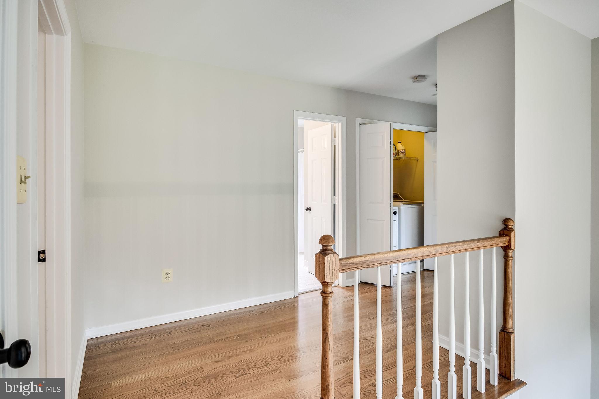 MYTERRA MANOR - Residential