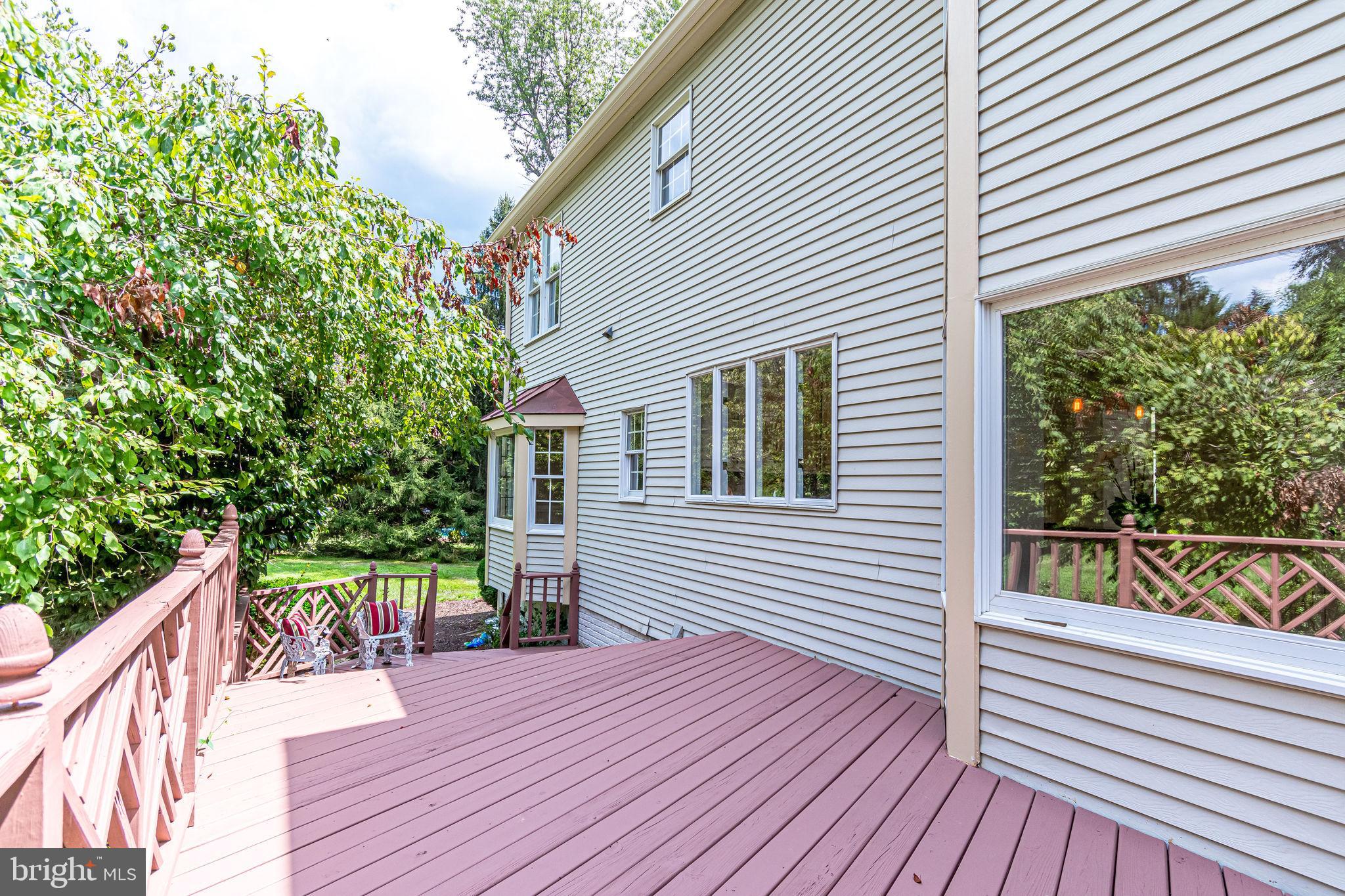 MYTERRA MANOR - Residential