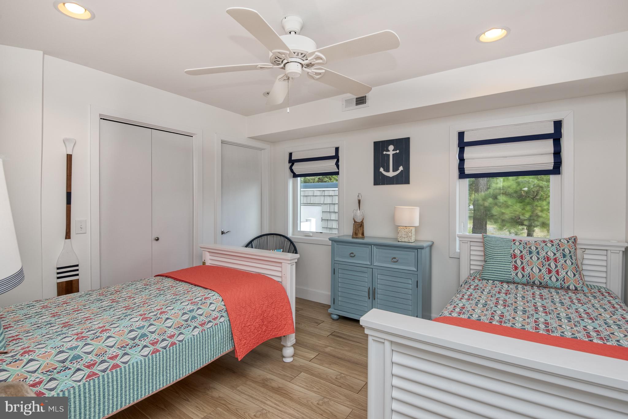 NORTH SHORES - Residential