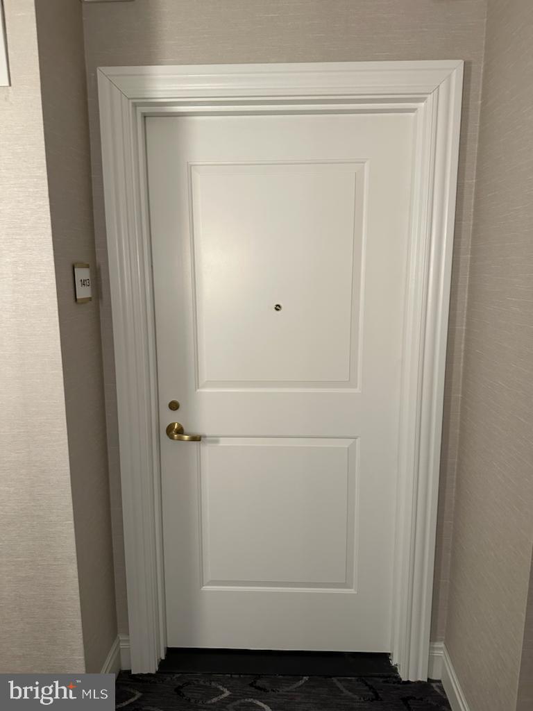 THE ELIZABETH - Residential Lease