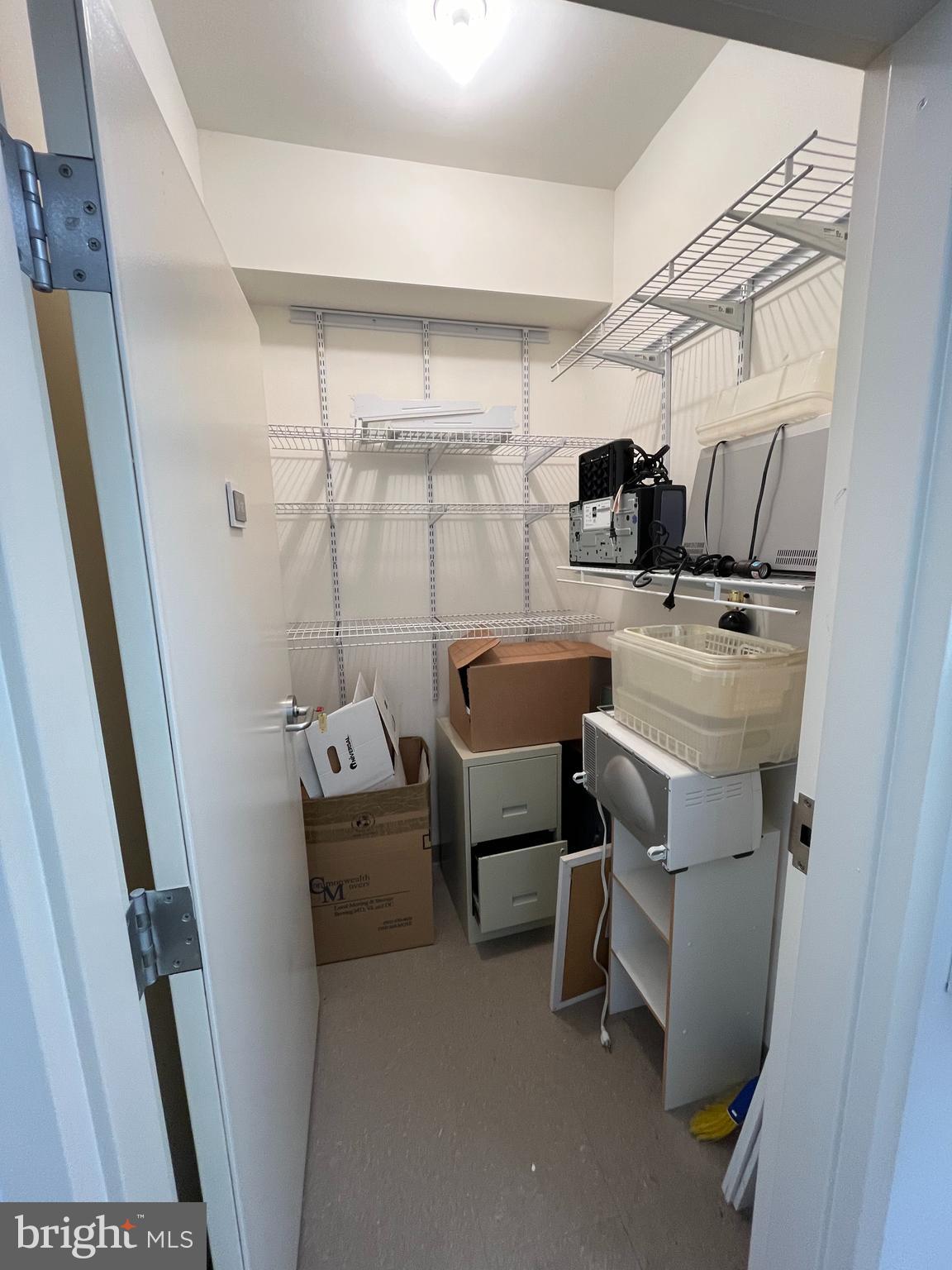 LAKELANDS RIDGE - Residential