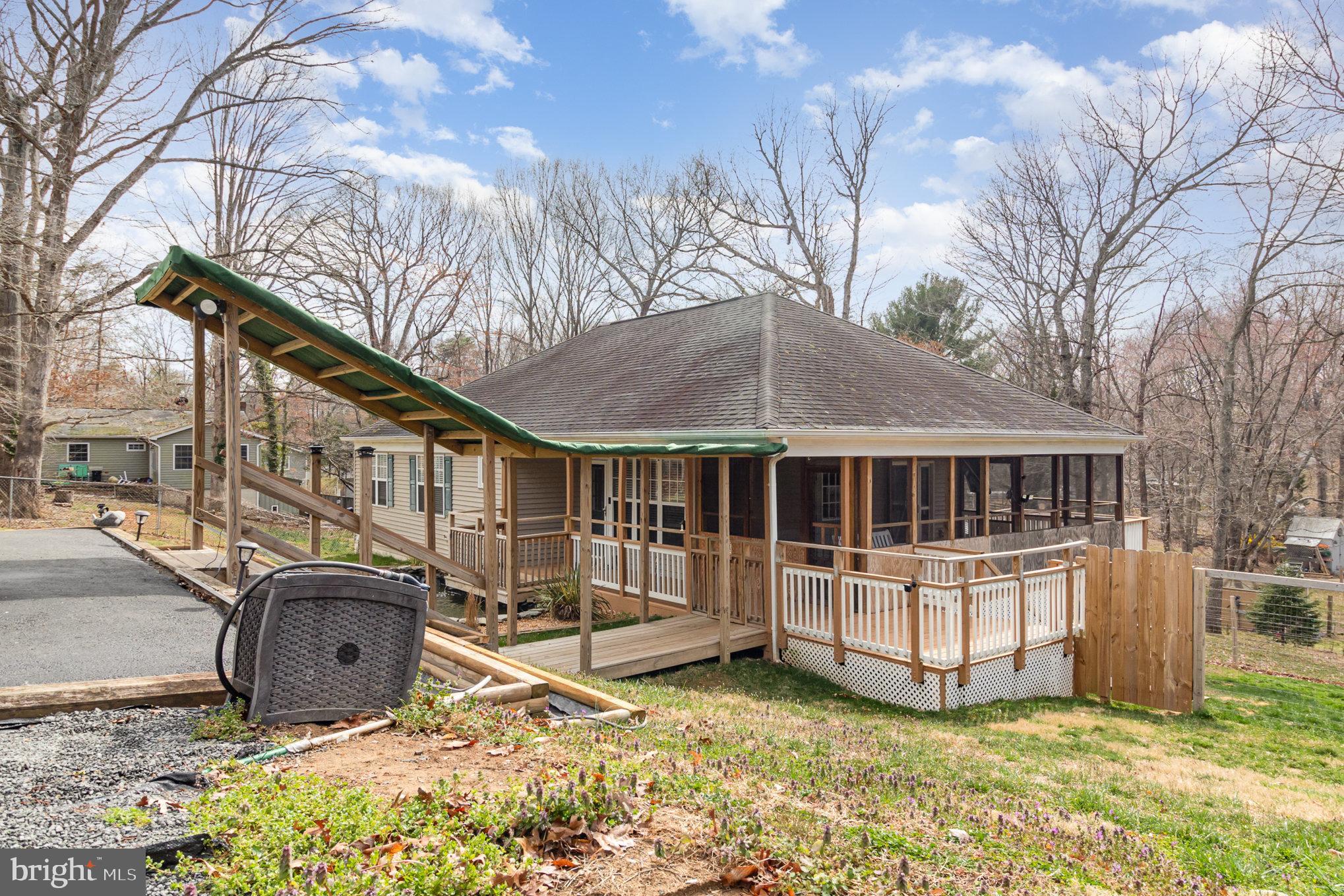 BROWN & HOOFF - Residential