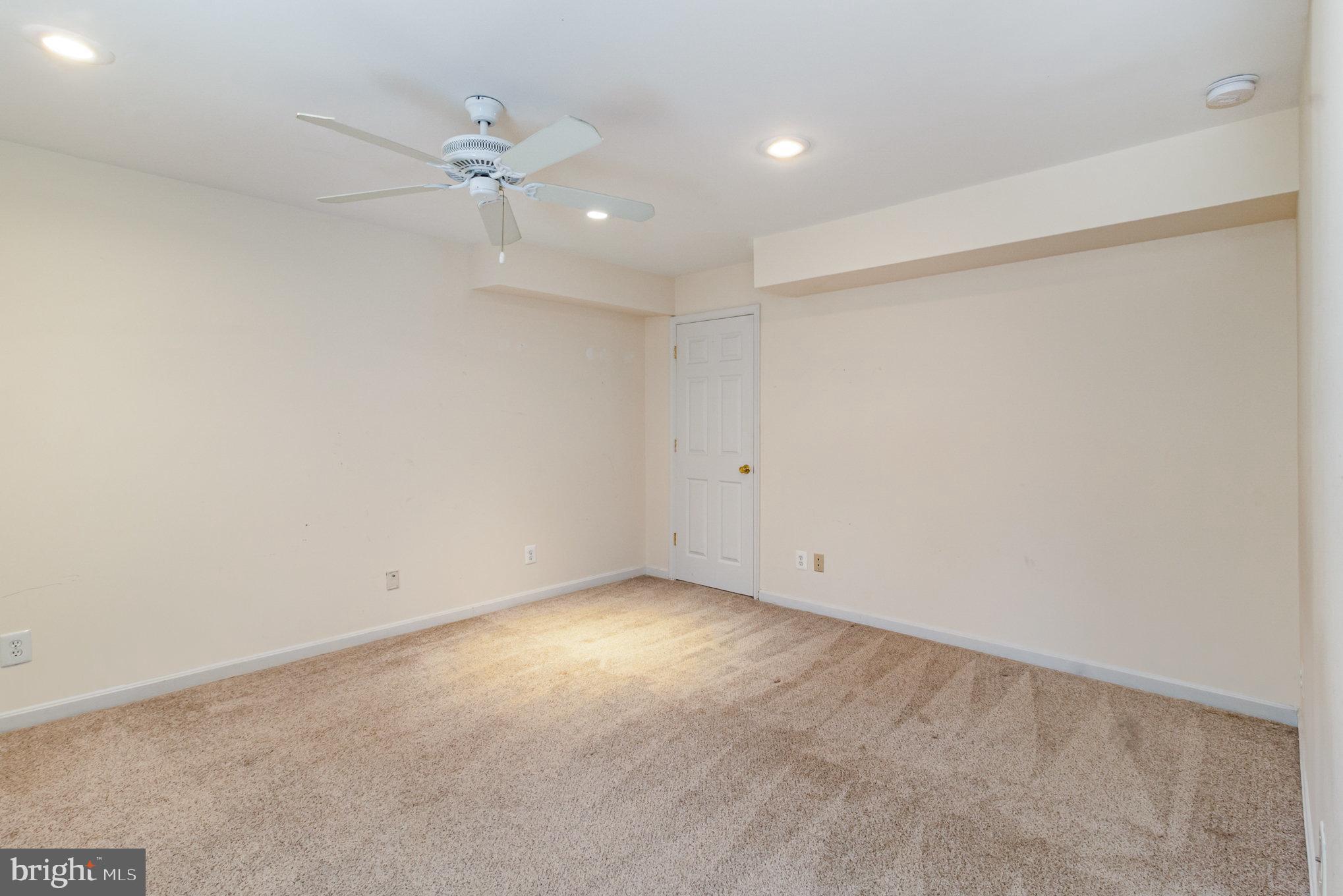 BROWN & HOOFF - Residential