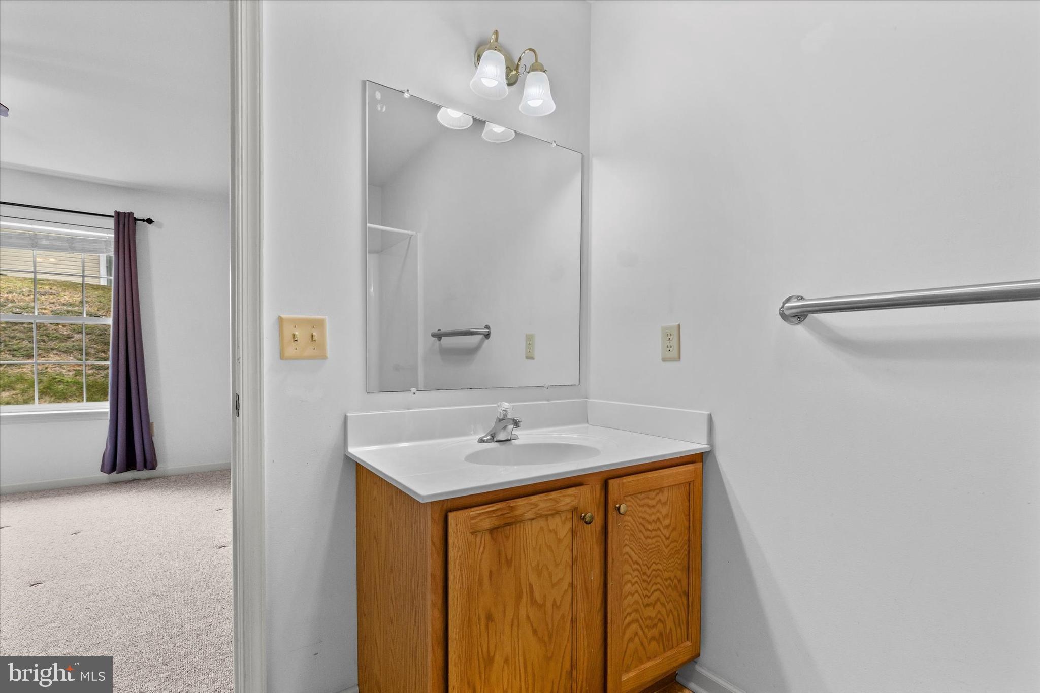 EQUINE MEADOWS - Residential