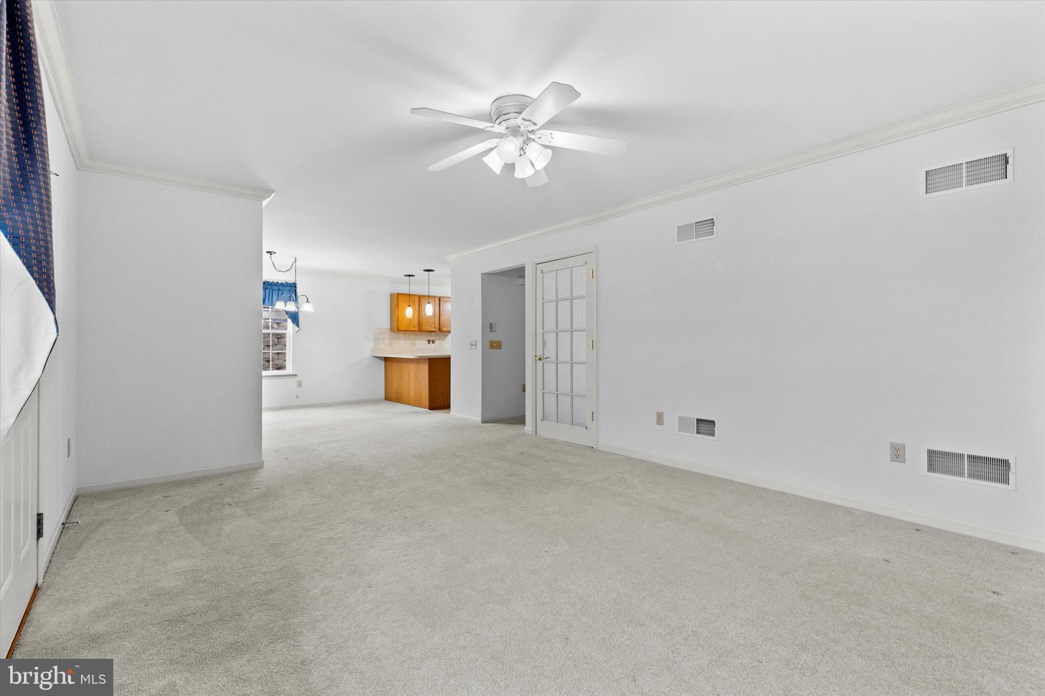 EQUINE MEADOWS - Residential