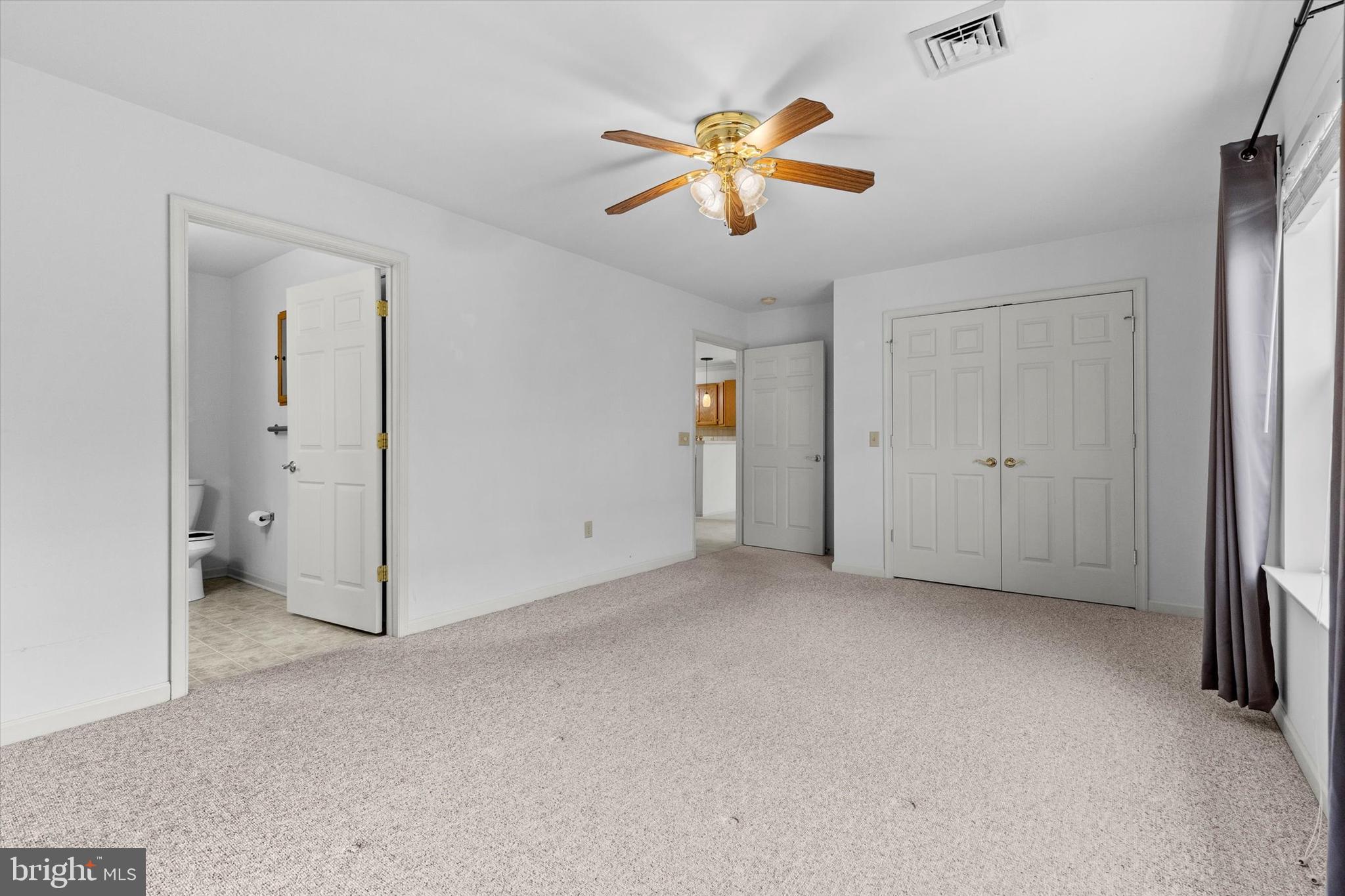 EQUINE MEADOWS - Residential