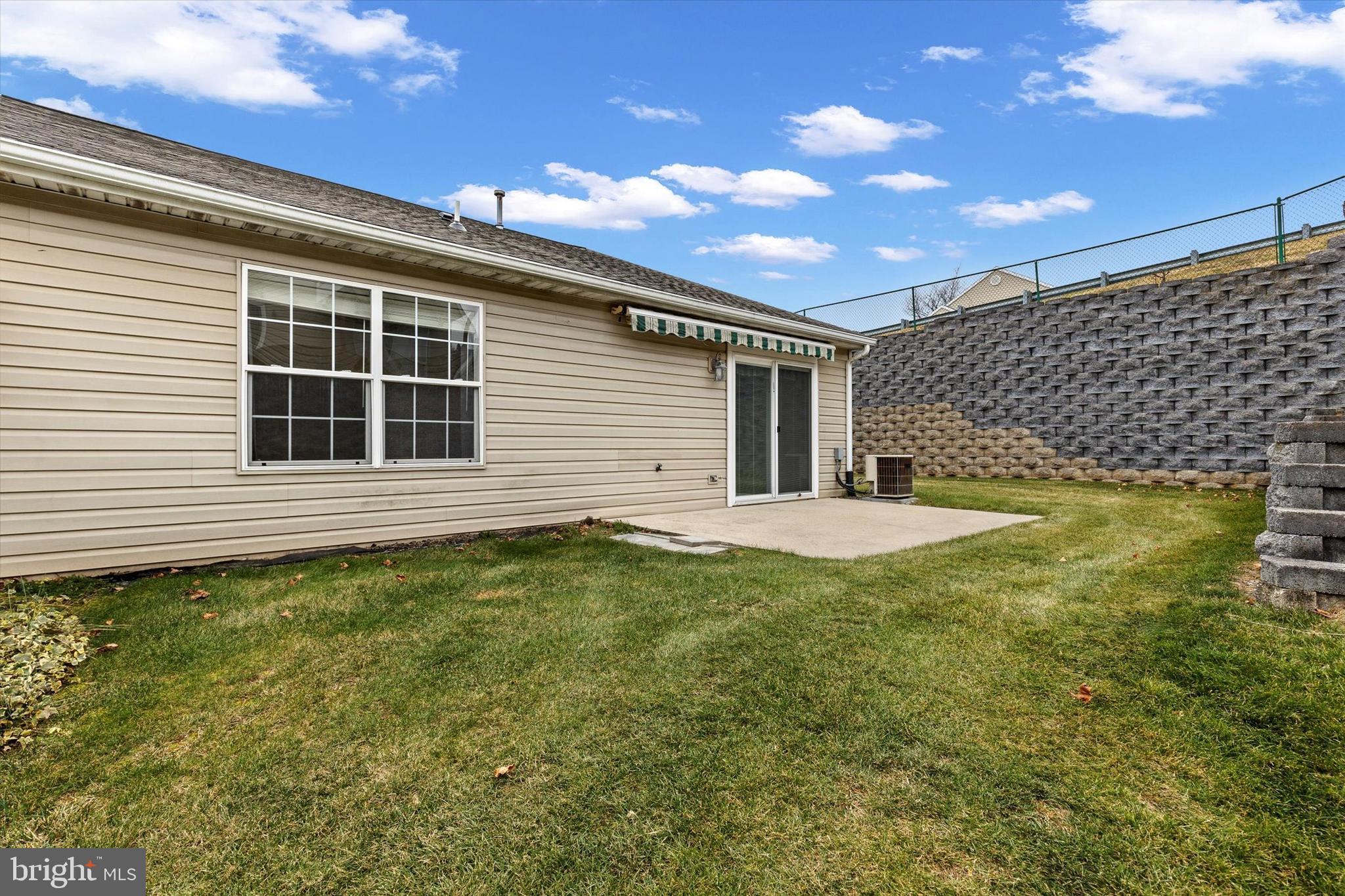 EQUINE MEADOWS - Residential