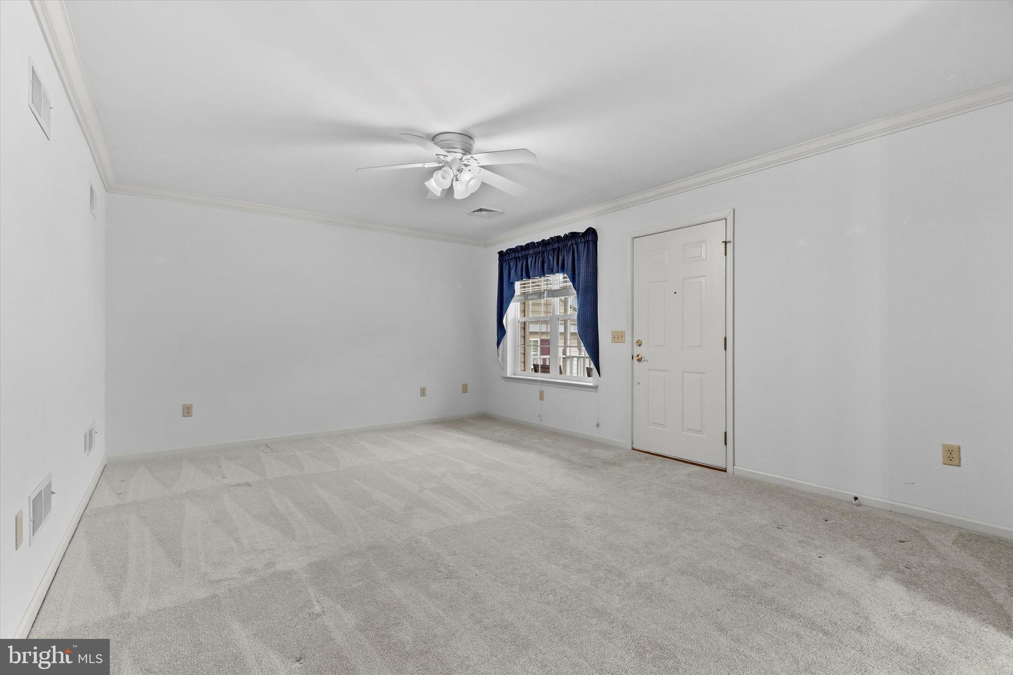 EQUINE MEADOWS - Residential