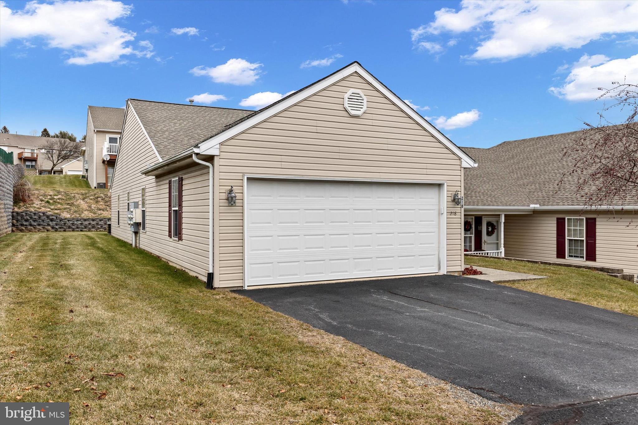 EQUINE MEADOWS - Residential